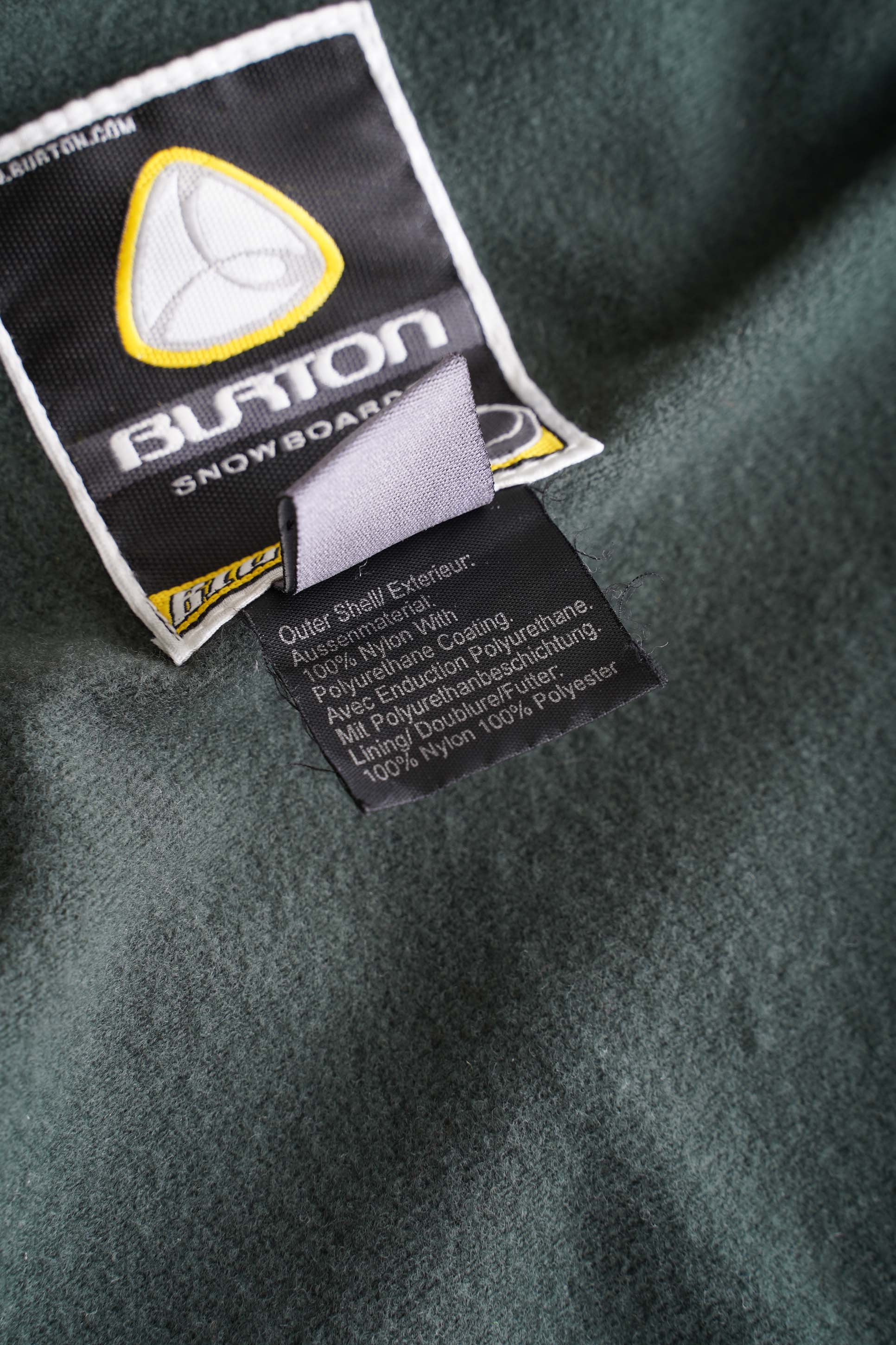 00S BURTON SNOWBOARDS BIOLITE JACKET