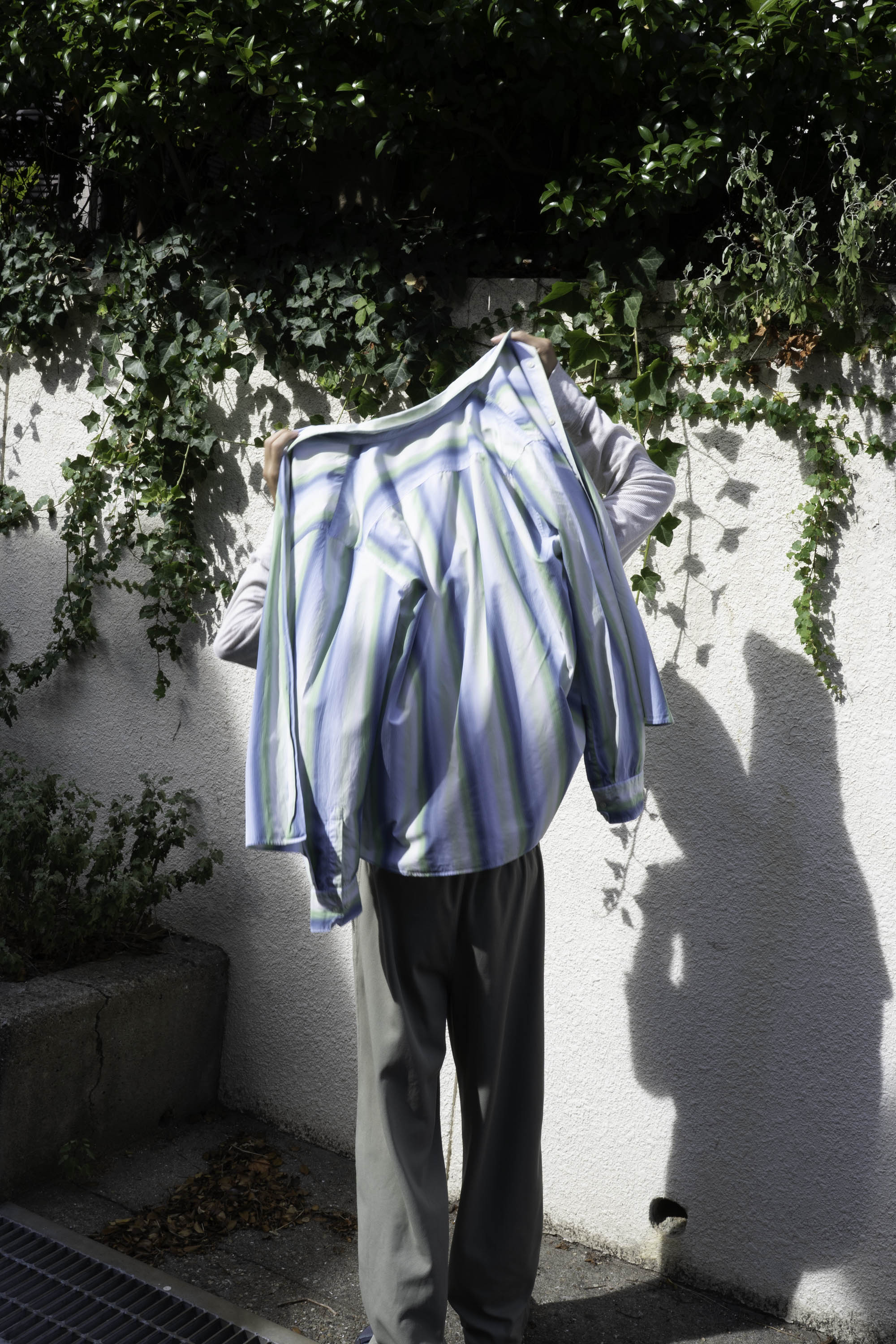 10S CALVIN KLEIN FADED STRIPE SHIRT