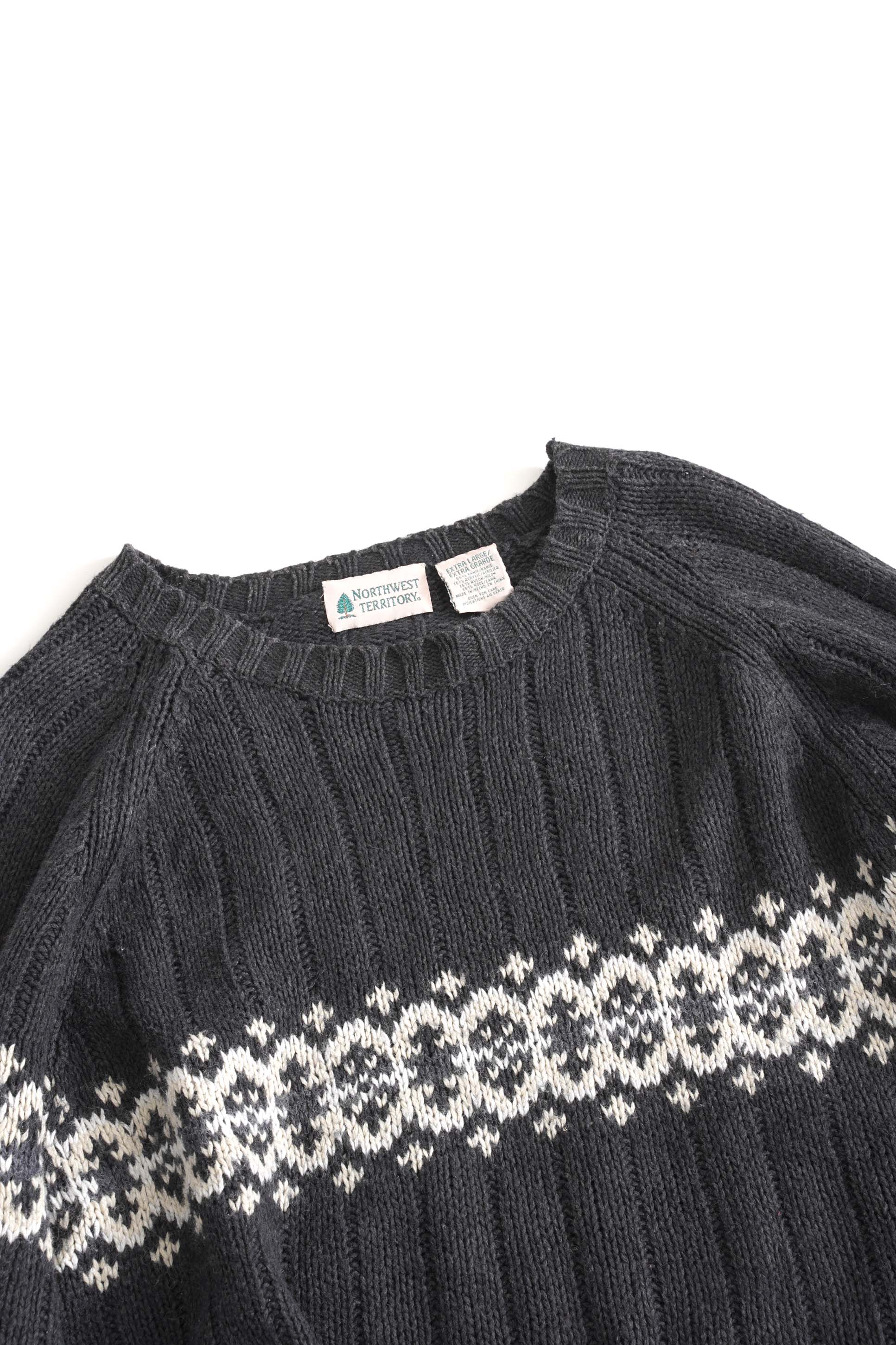 90S NORTHWEST TERRITORY WOOL SWEATER