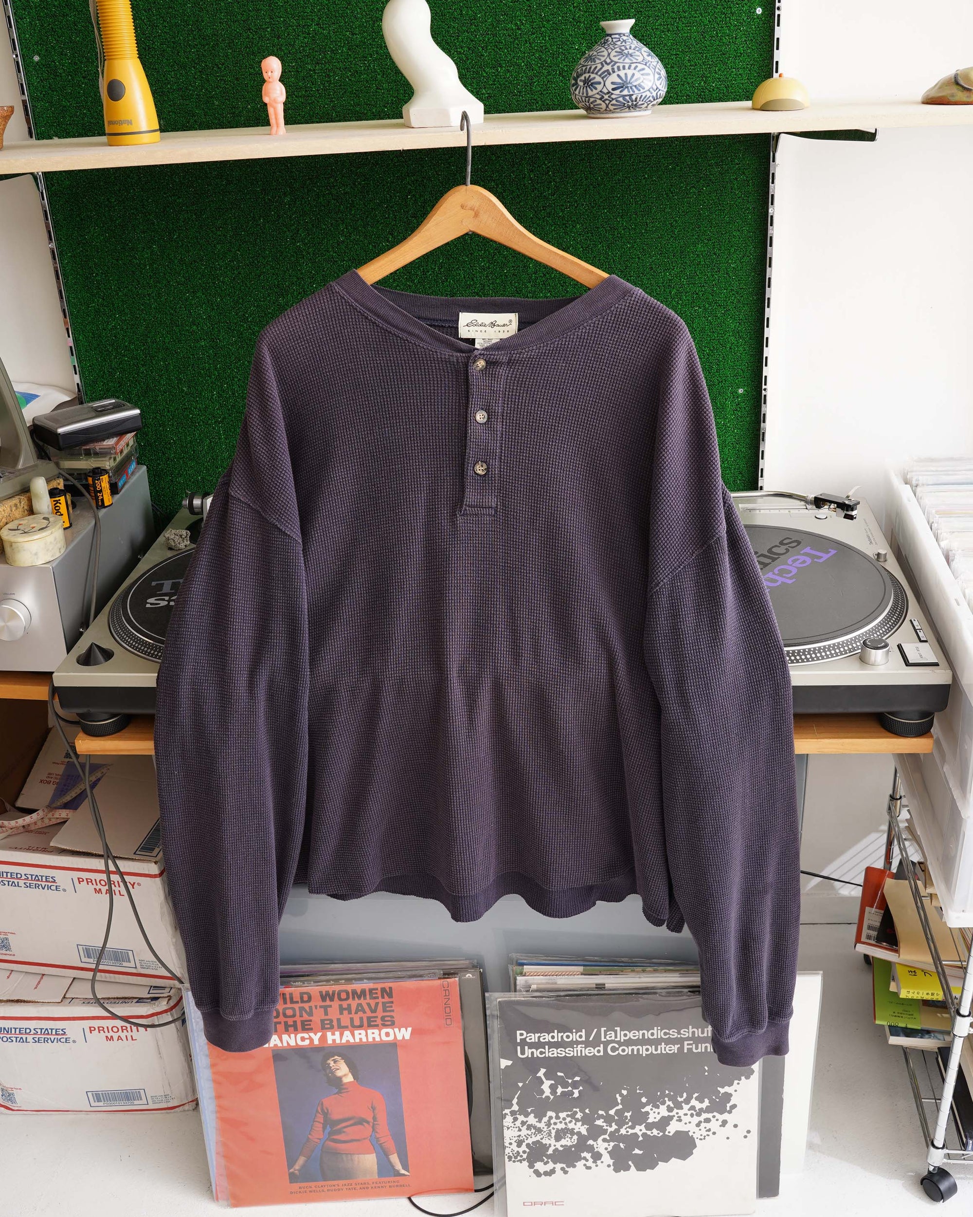 90S MADE IN USA EDDIE BAUER HENRY NECK THERMAL L/S T-SHIRT