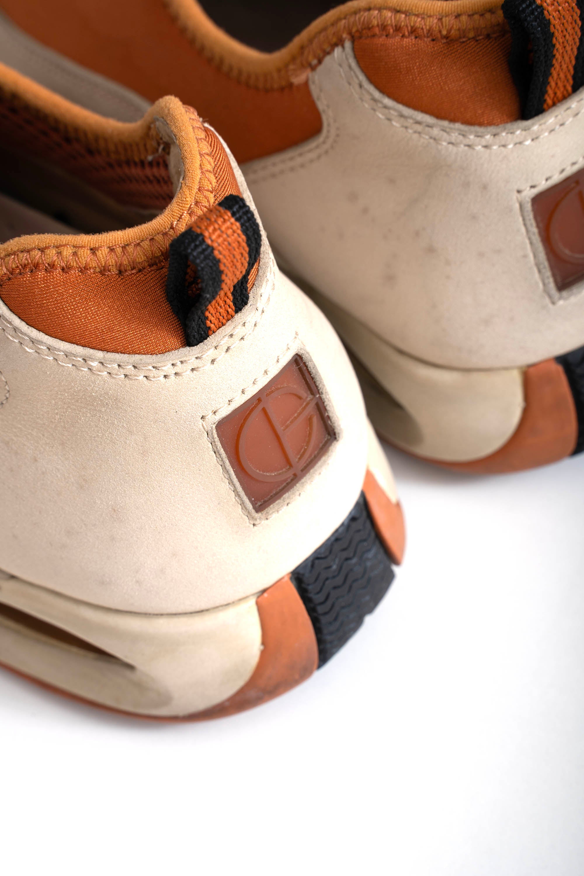 00S COLE HAAN NIKE AIR SHOES