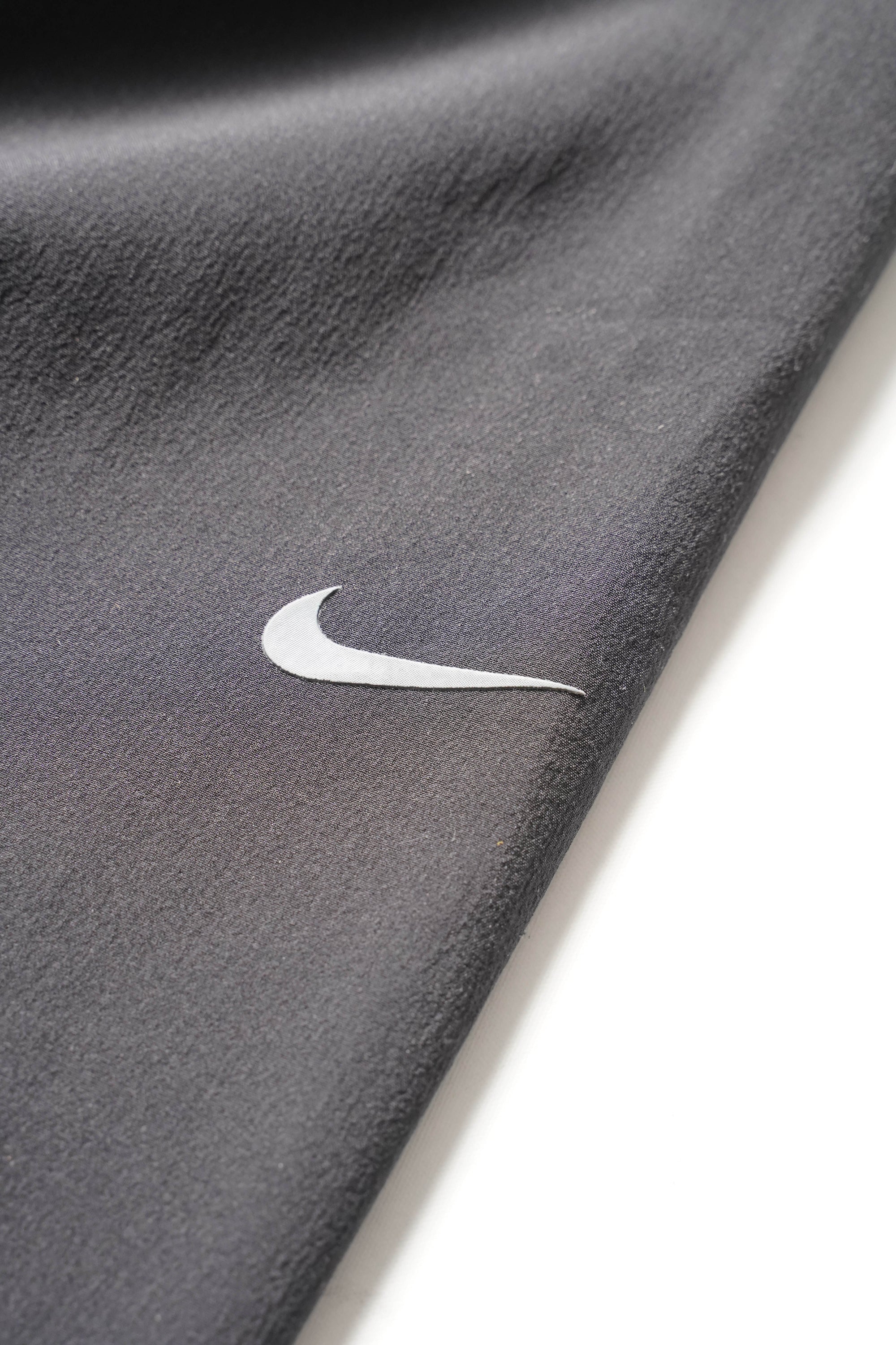 NIKE MESH SWITCHING JACKET