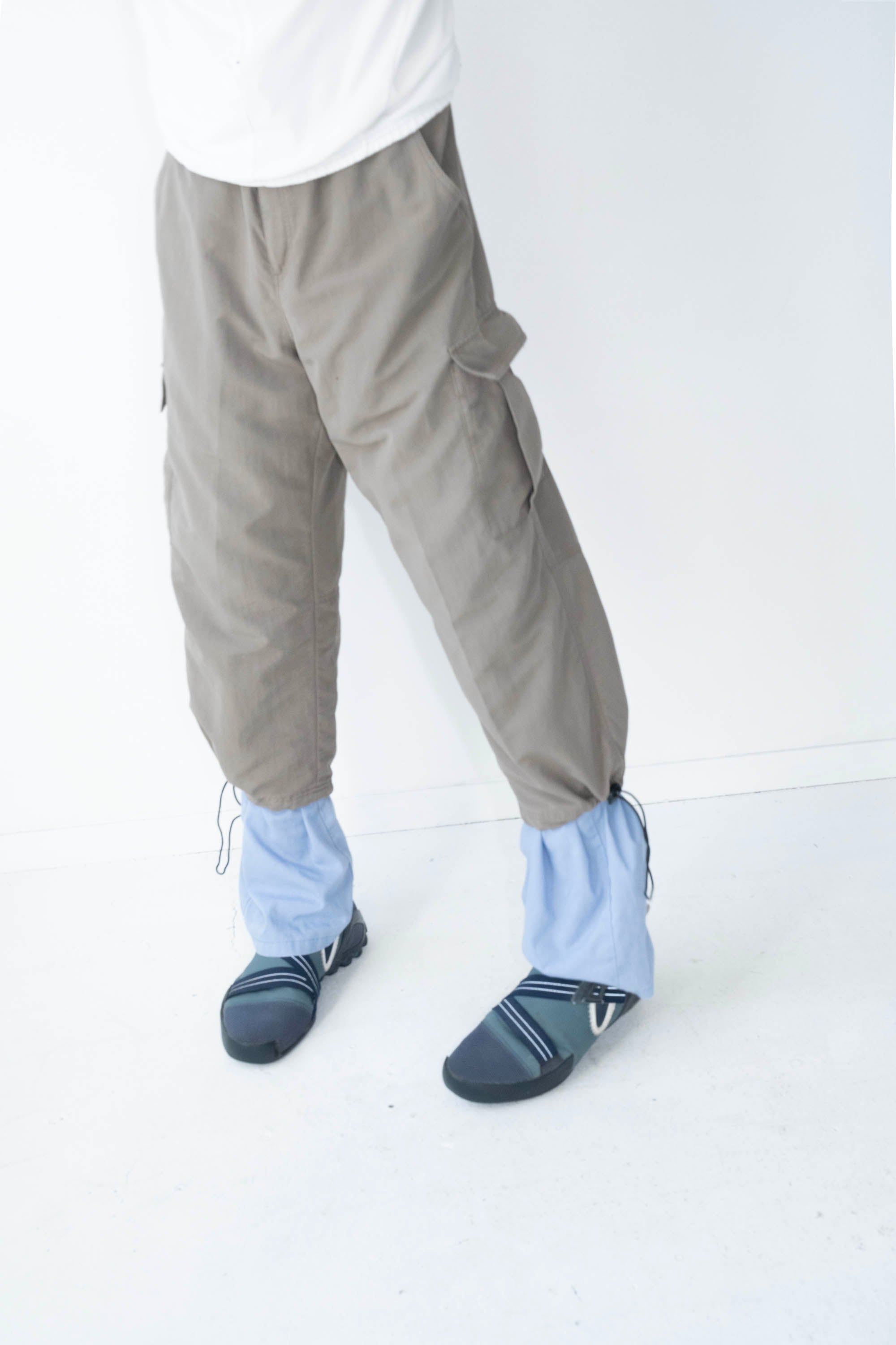 90~00S COLUMBIA CROPPED CARGO PANTS