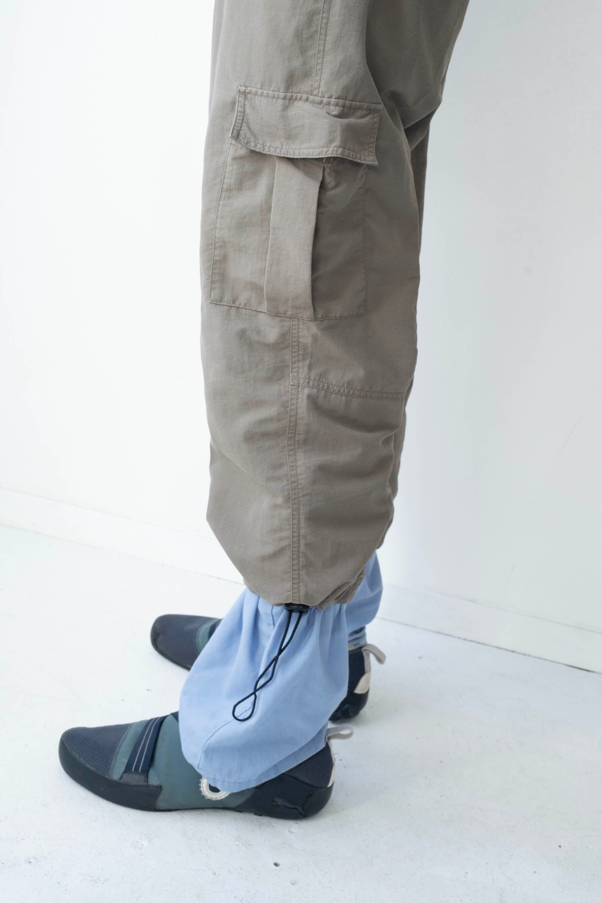 90~00S COLUMBIA CROPPED CARGO PANTS