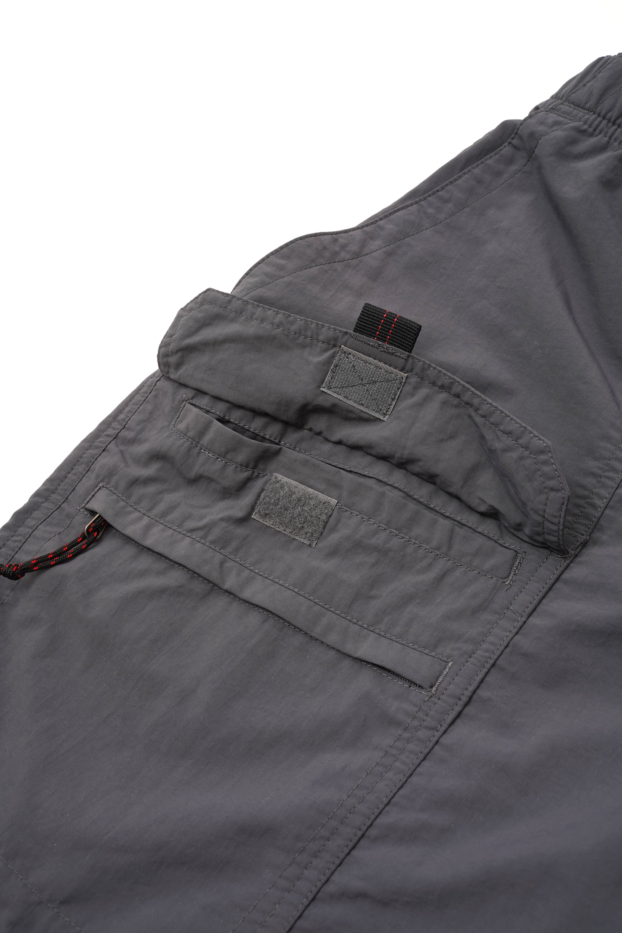 EMS (EASTERN MOUNTAIN SPORTS) CONVERTIBLE PANTS