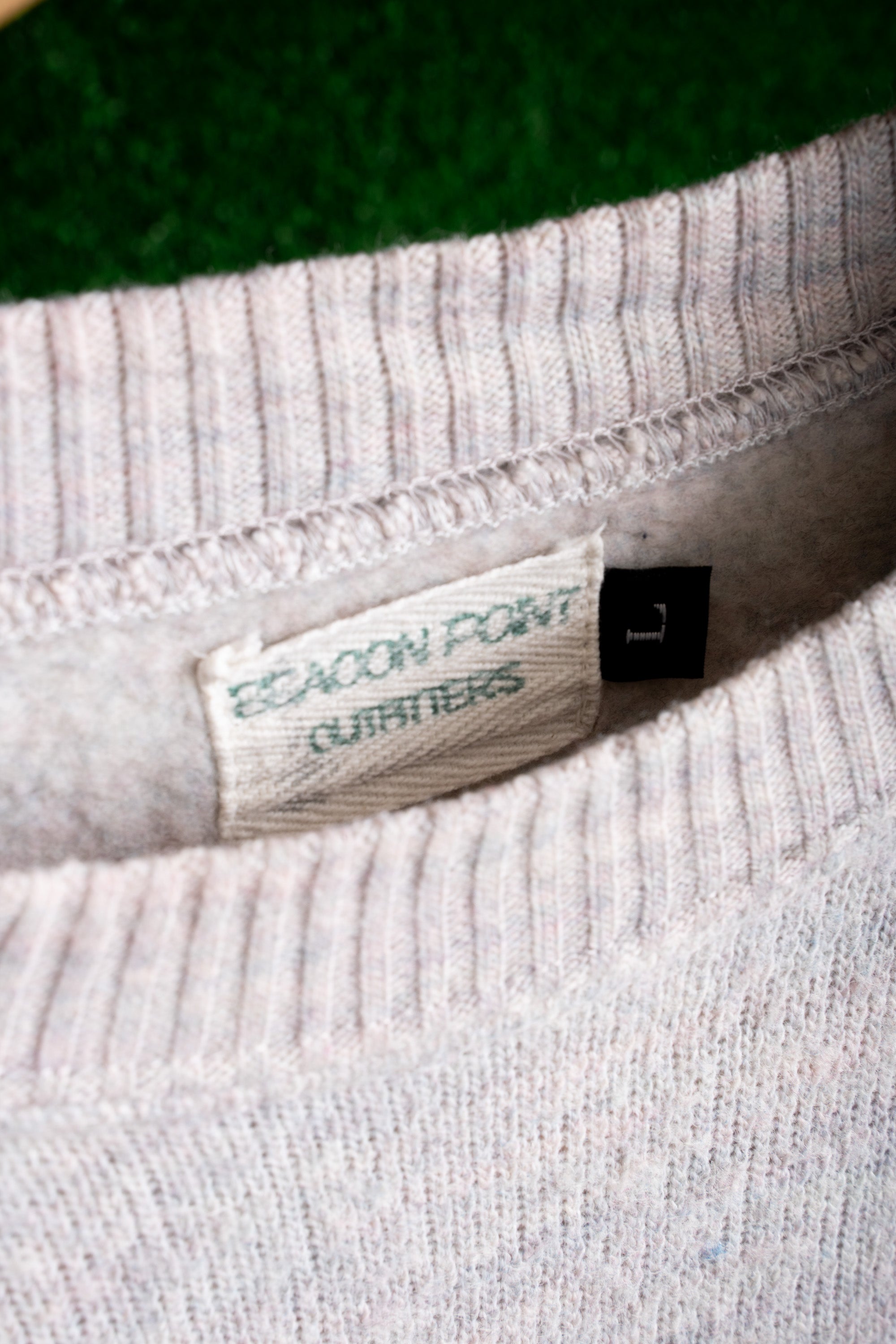 90S BEACON POINT OUTFITTERS SWEATER