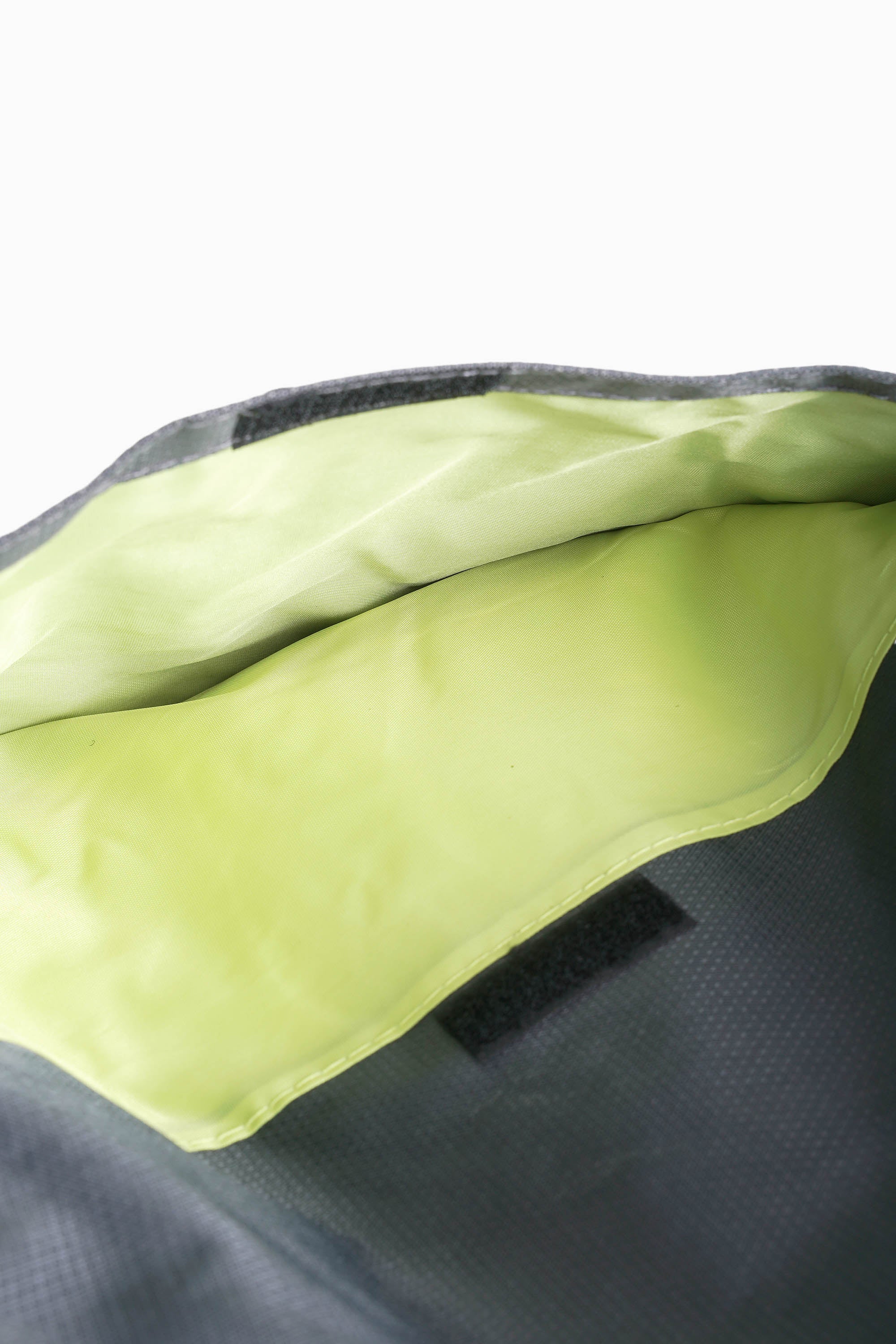 00S KAISER PERMANETE SHOULDER BAG