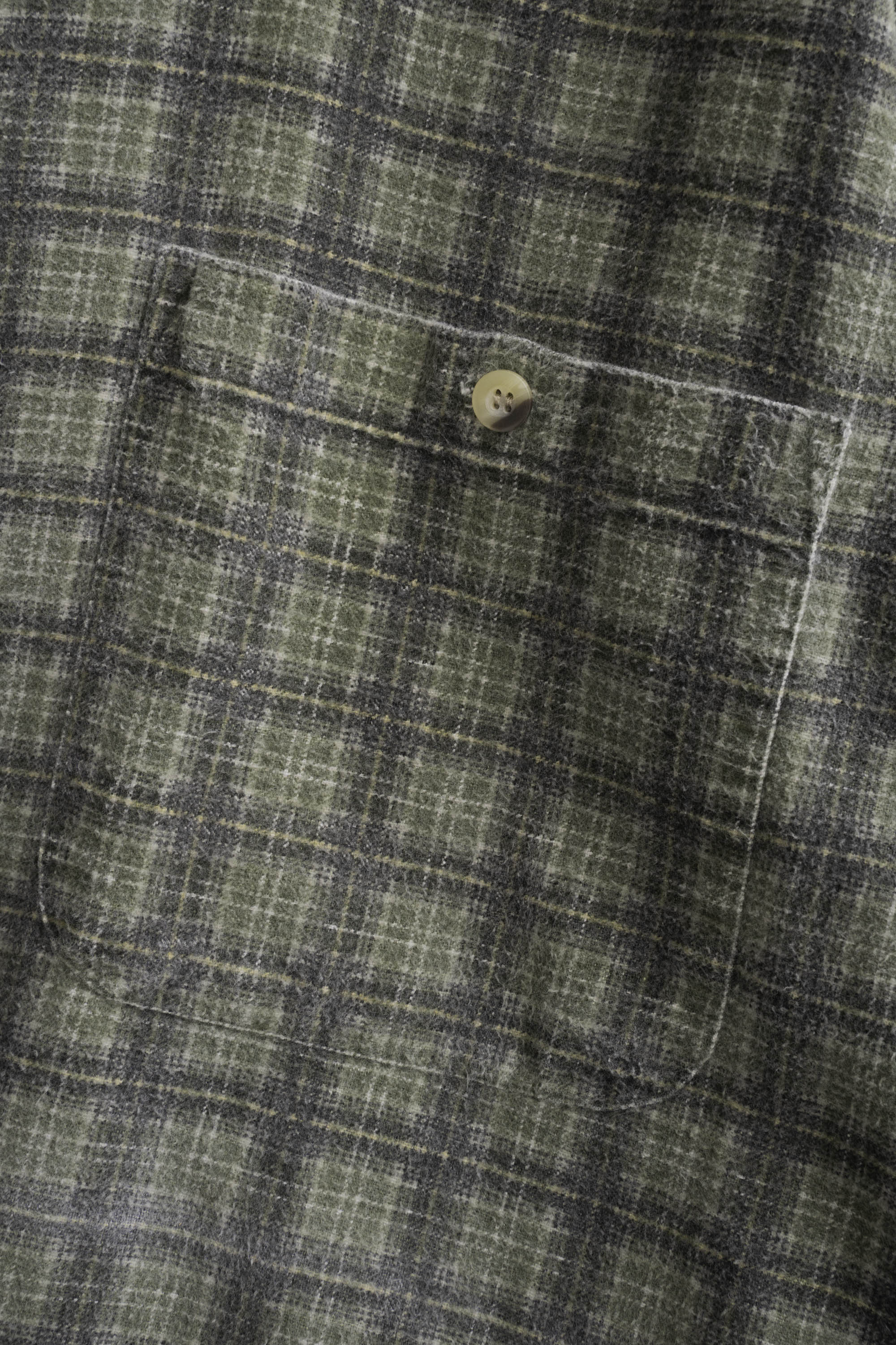 90S NORTHEAST OUTFITTERS CHECKED FLANNEL SHIRT