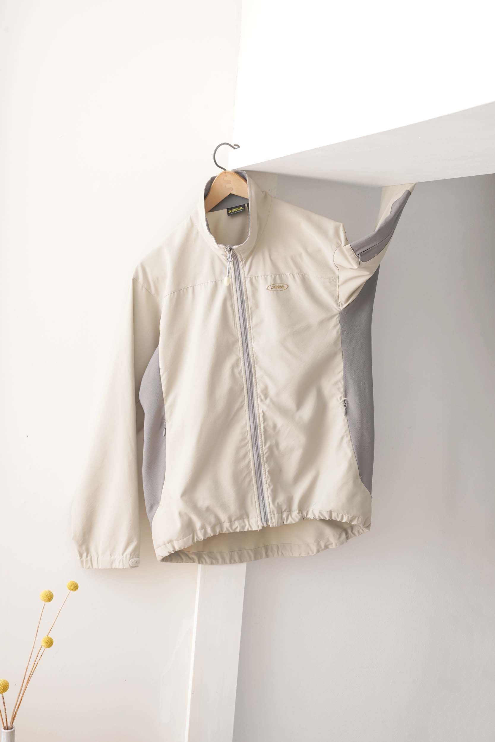 ASOLO LIGHT WEIGHT JACKET