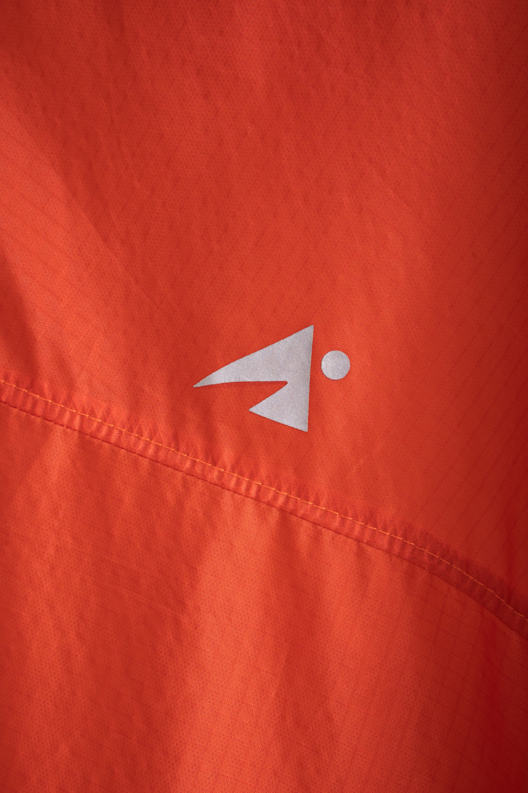 00S EASTERN MOUNTAIN SPORTS PACKABLE JACKET