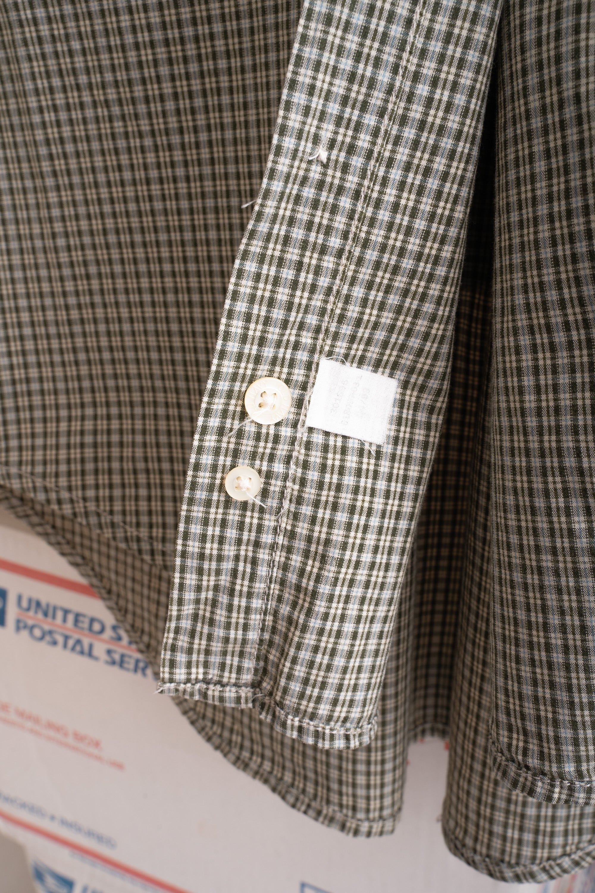 00S OLD NAVY CHECK SHIRT