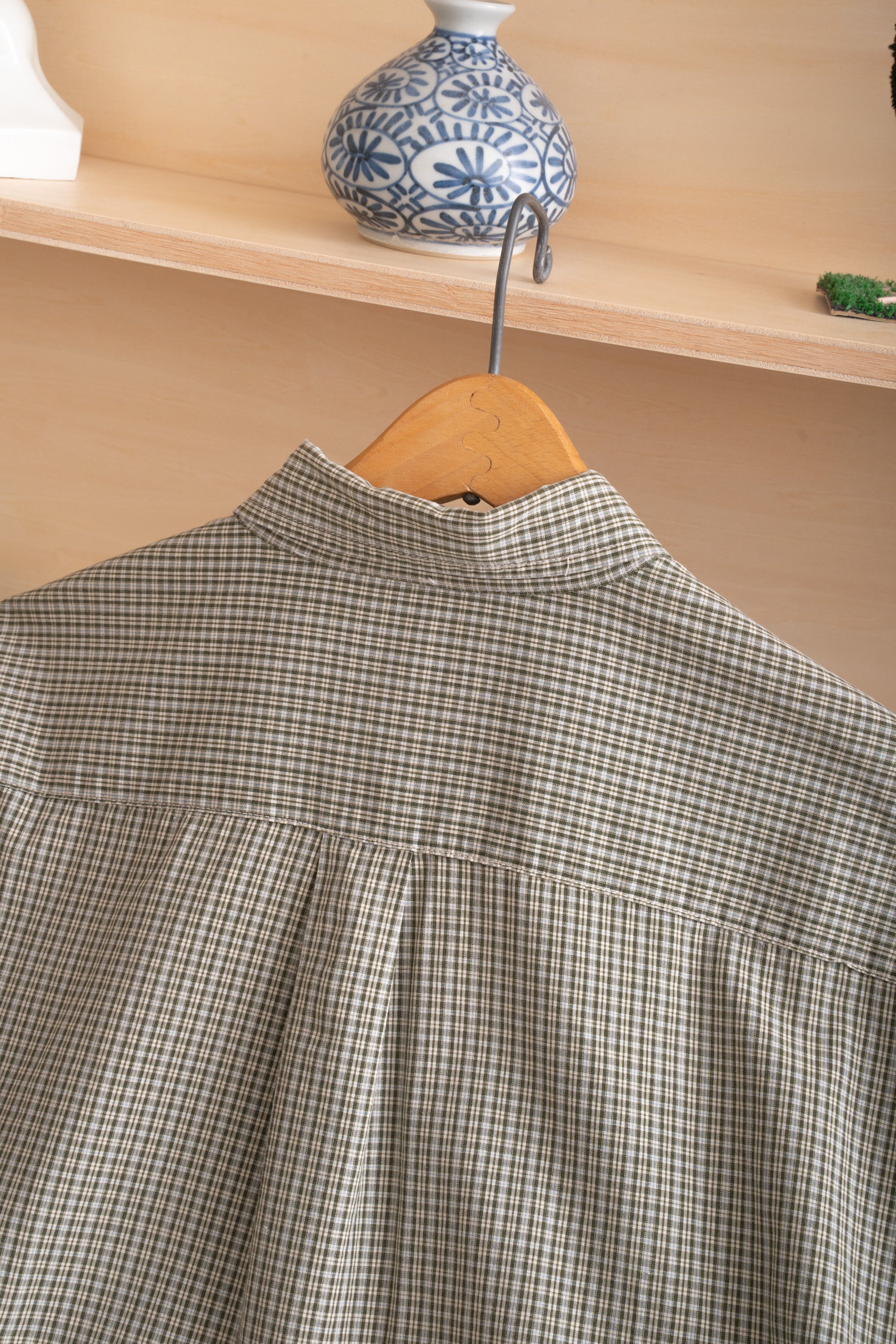 00S OLD NAVY CHECK SHIRT