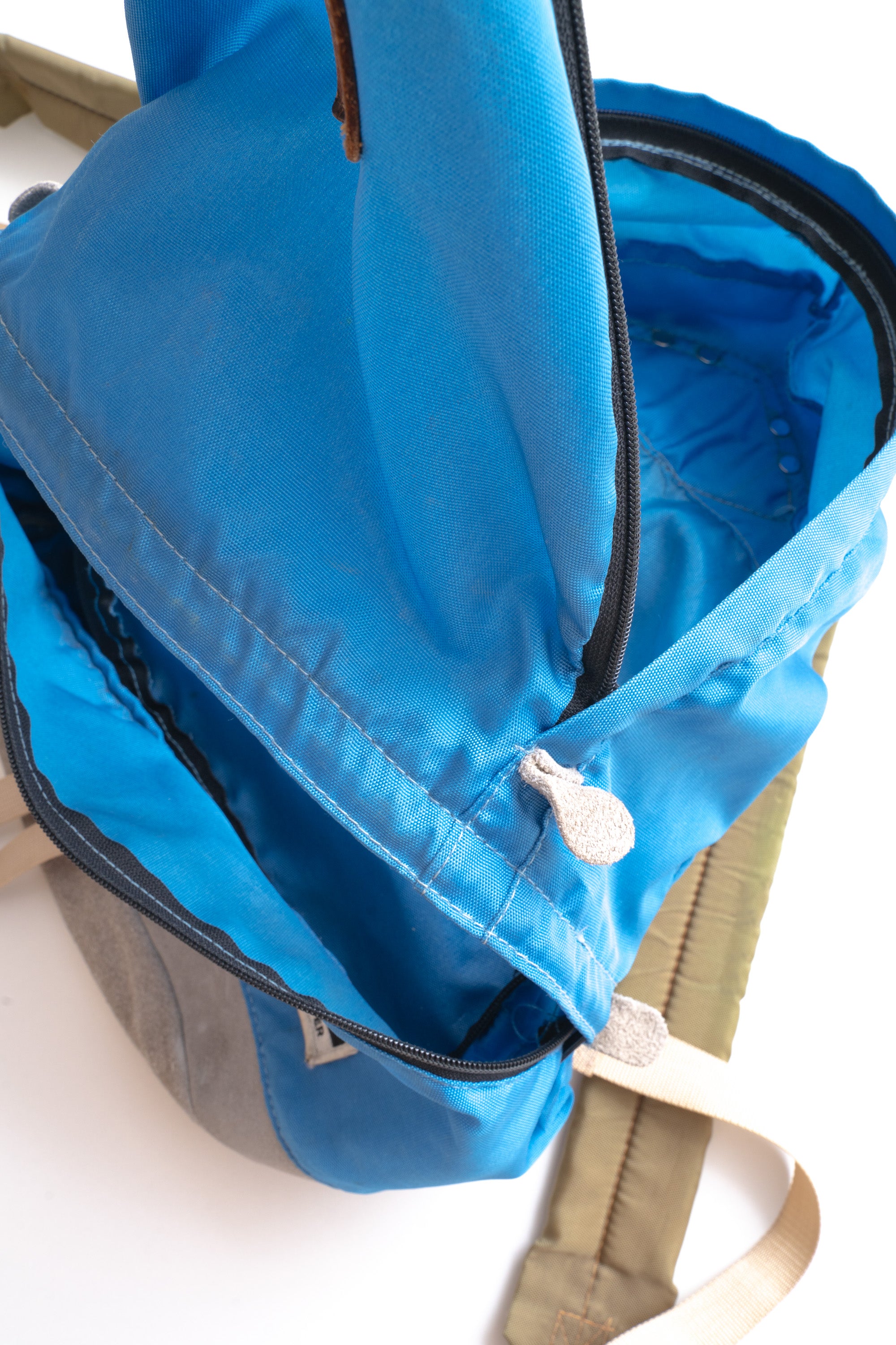 80~90S CARIBEE OVERNIGHTER BACKPACK
