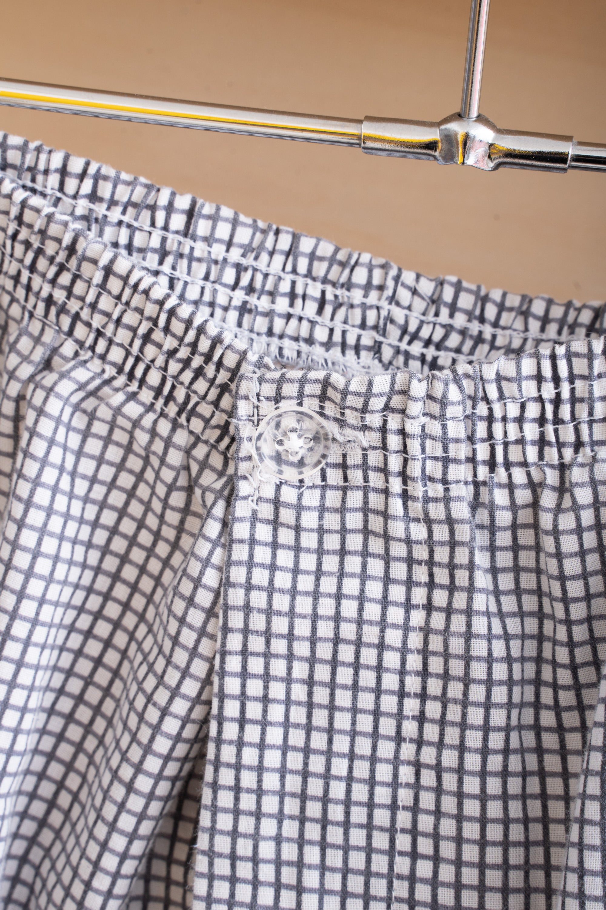 90~00S UNKNOWN BRAND GRID CHECK EASY SHORTS