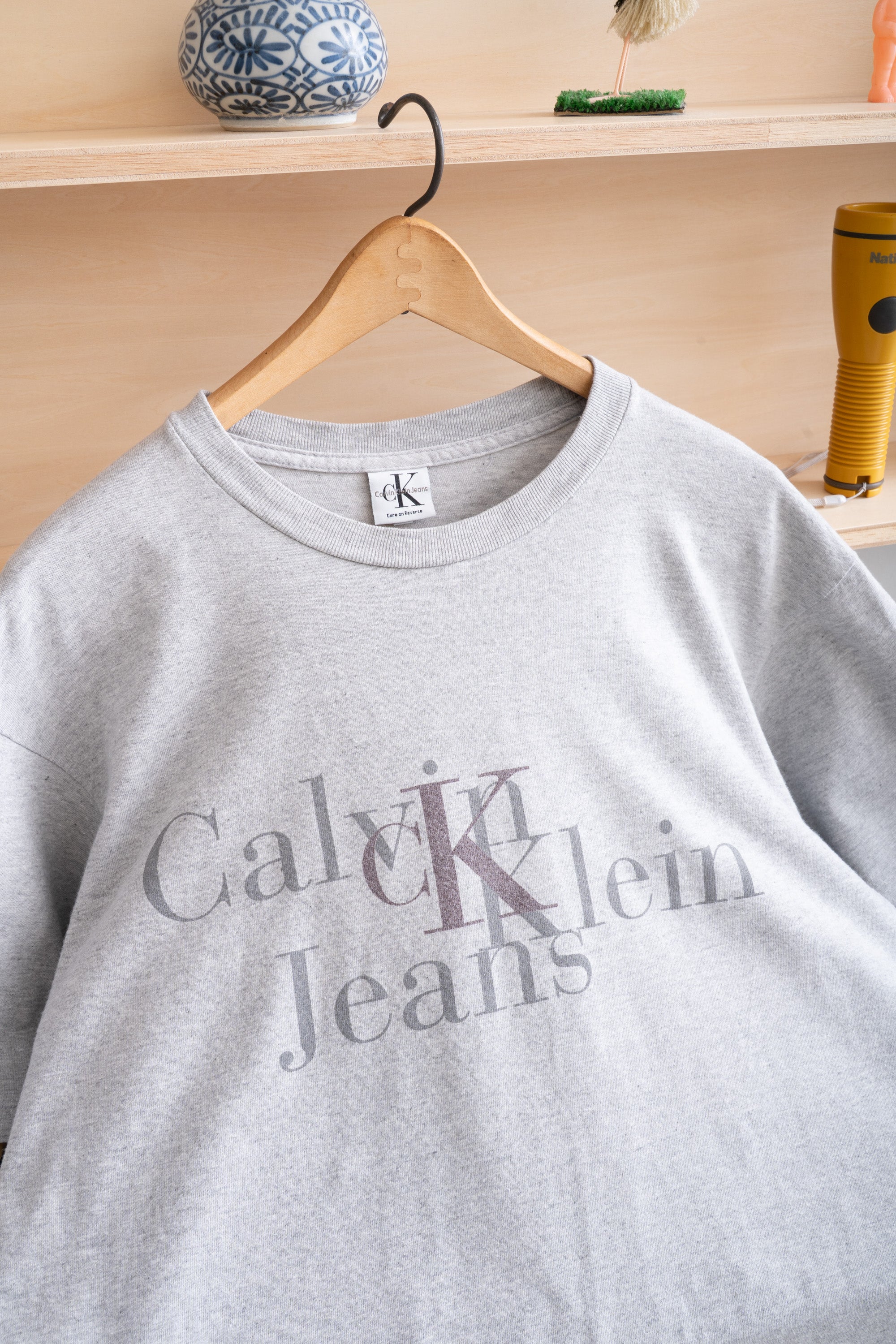 MADE IN USA CALVIN KLEIN JEANS TYPOGPAPHY T-SHIRT