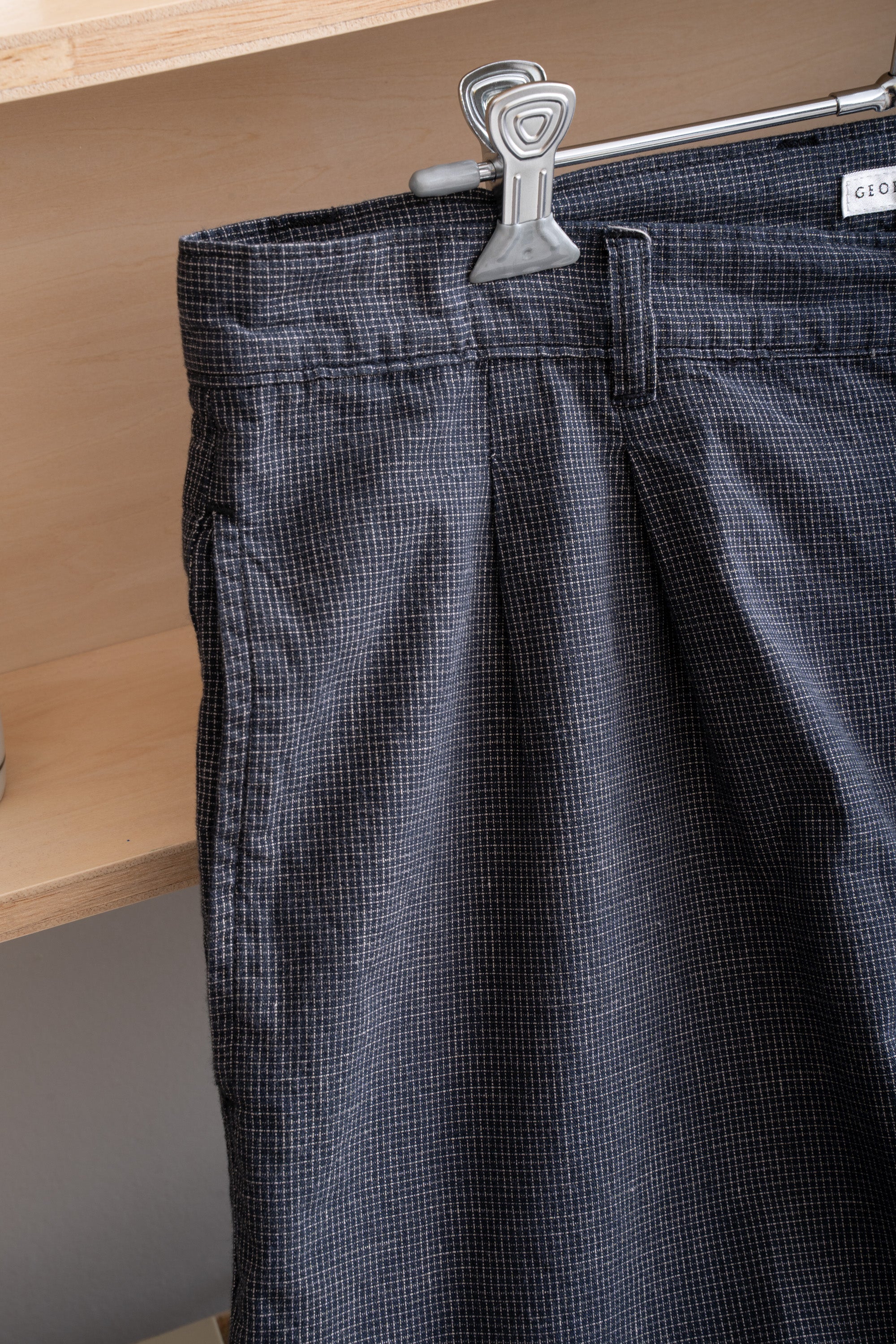 90~00S GEOFFREY BEENE CHCK SHORTS