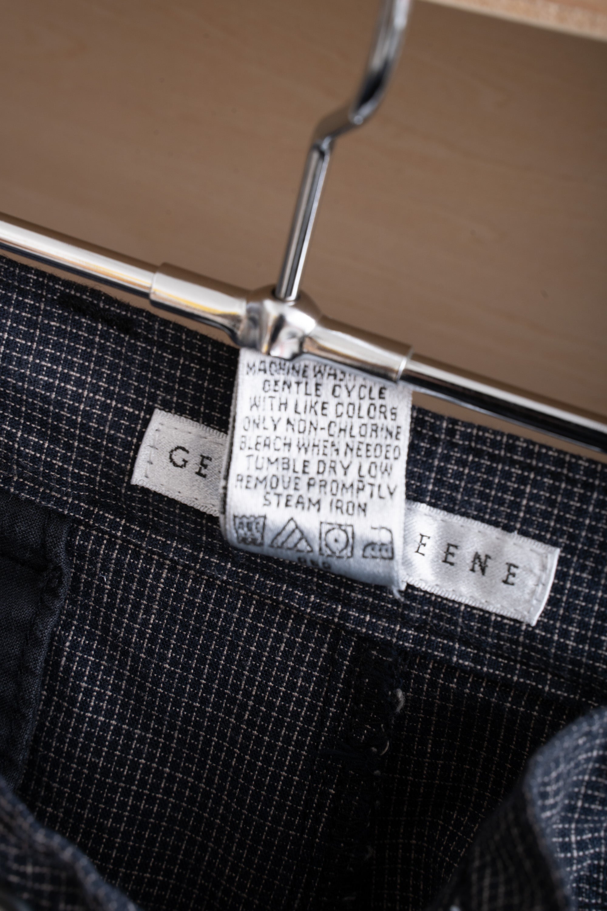 90~00S GEOFFREY BEENE CHCK SHORTS