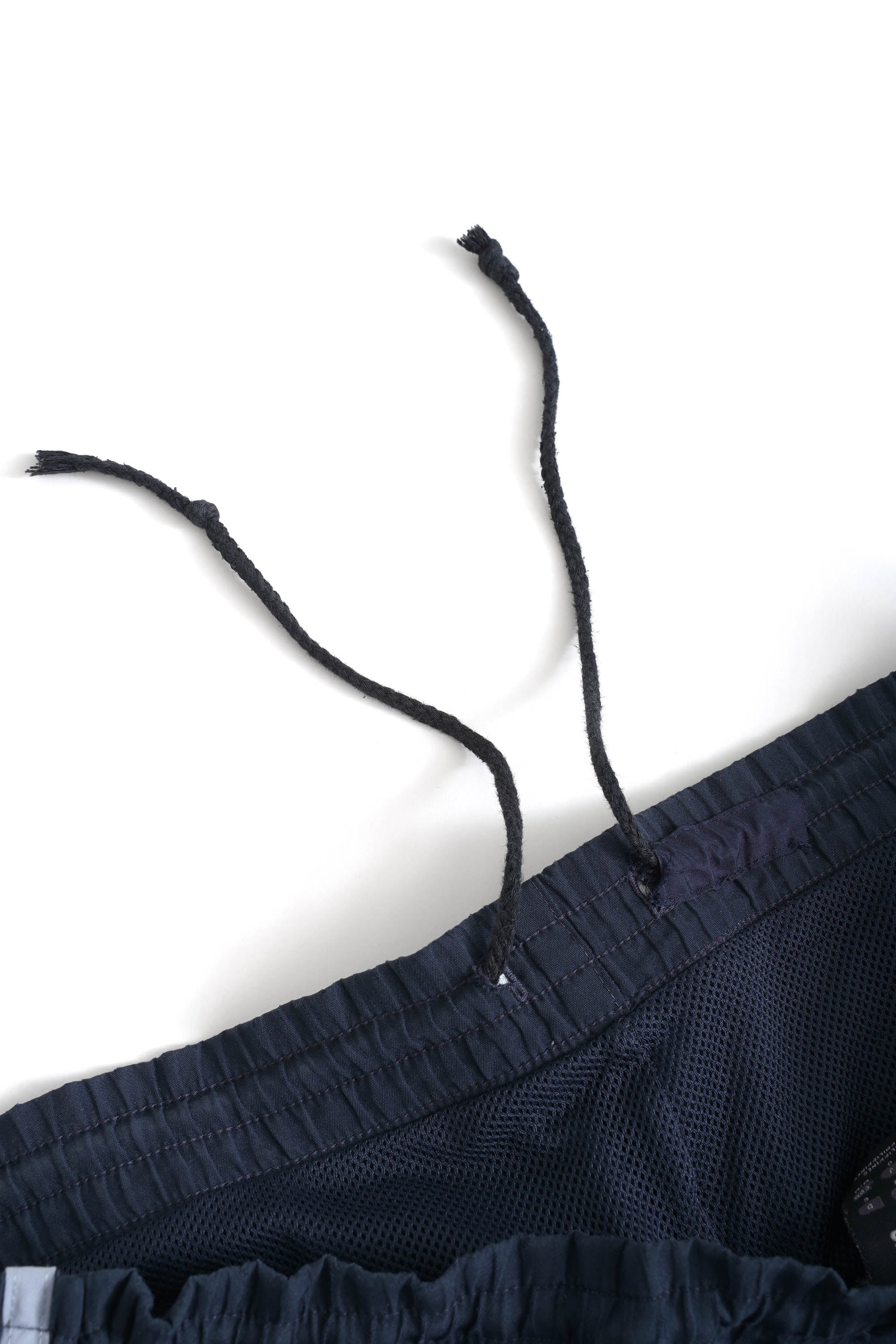 00S ADIDAS THREE QUARTER NYLON PANTS