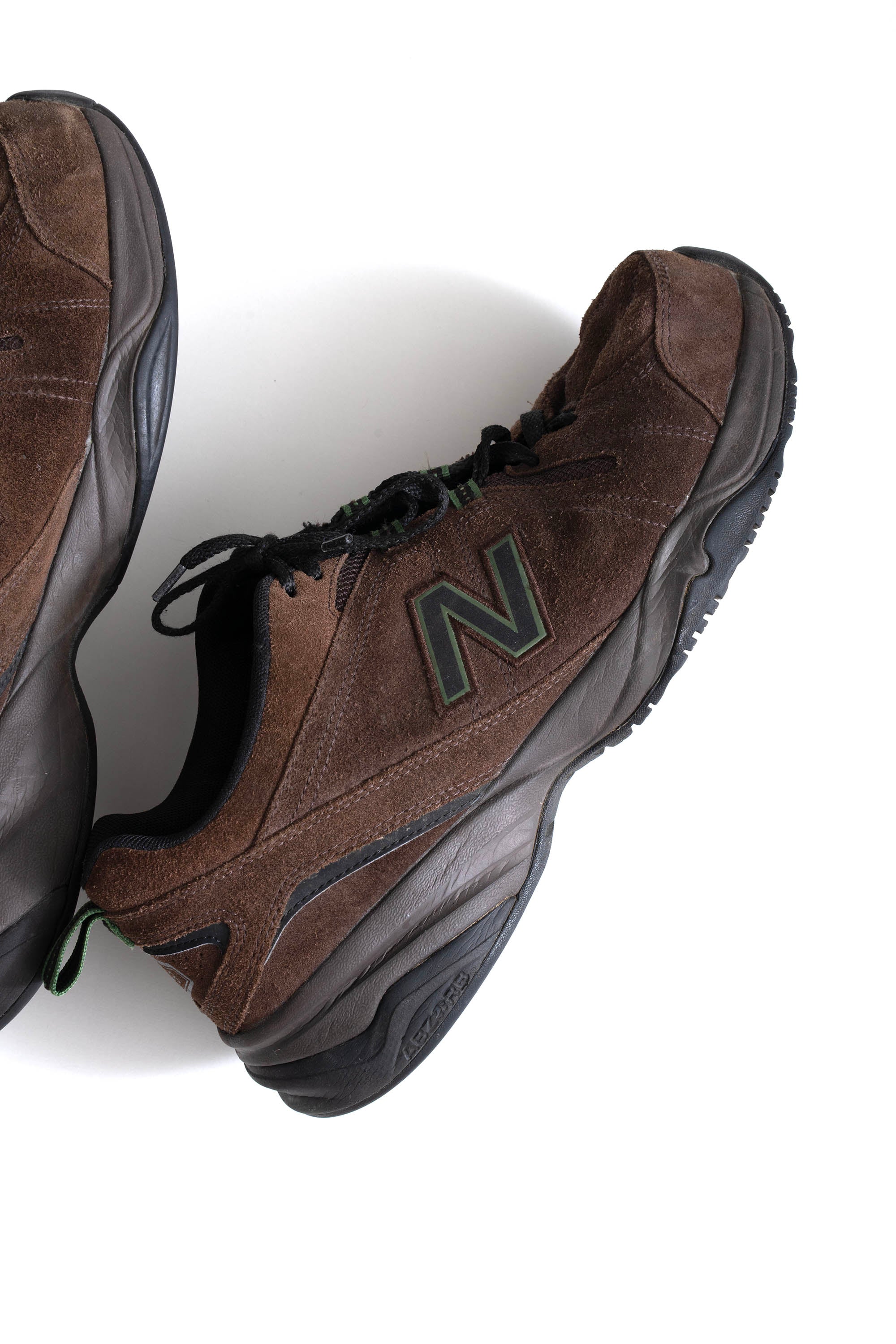 NEW BALANCE 608 V4