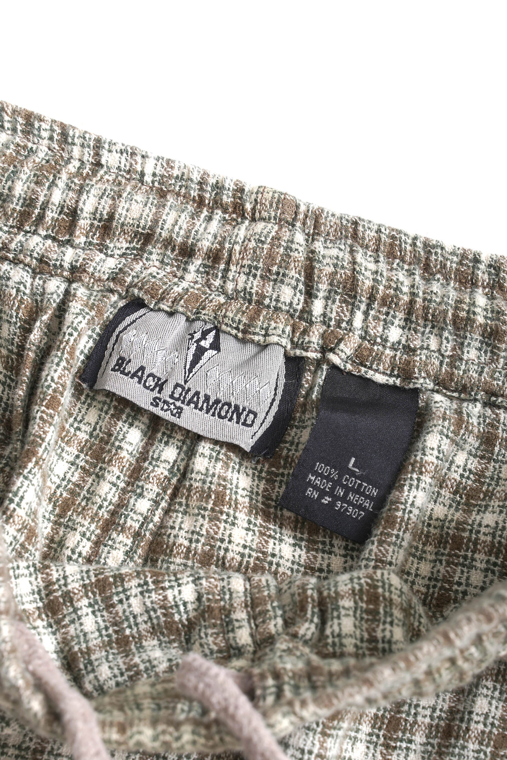 90S BLACK DIAMOND CHECKED EASY CARGO SHORTS