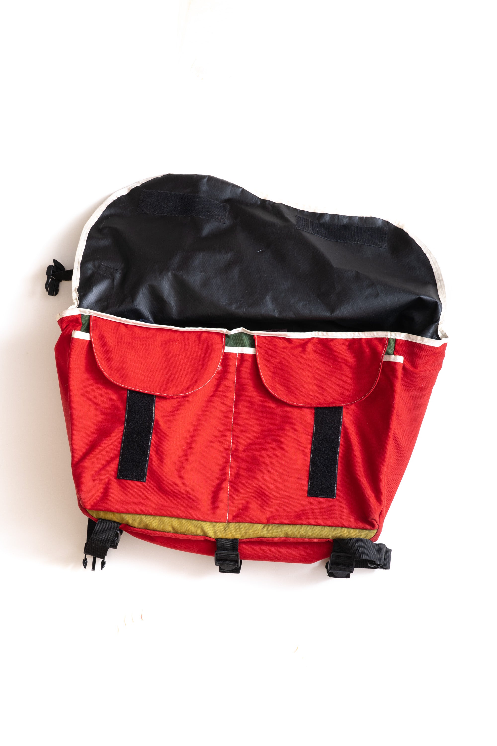 SEAGULL MESSENGER BAG