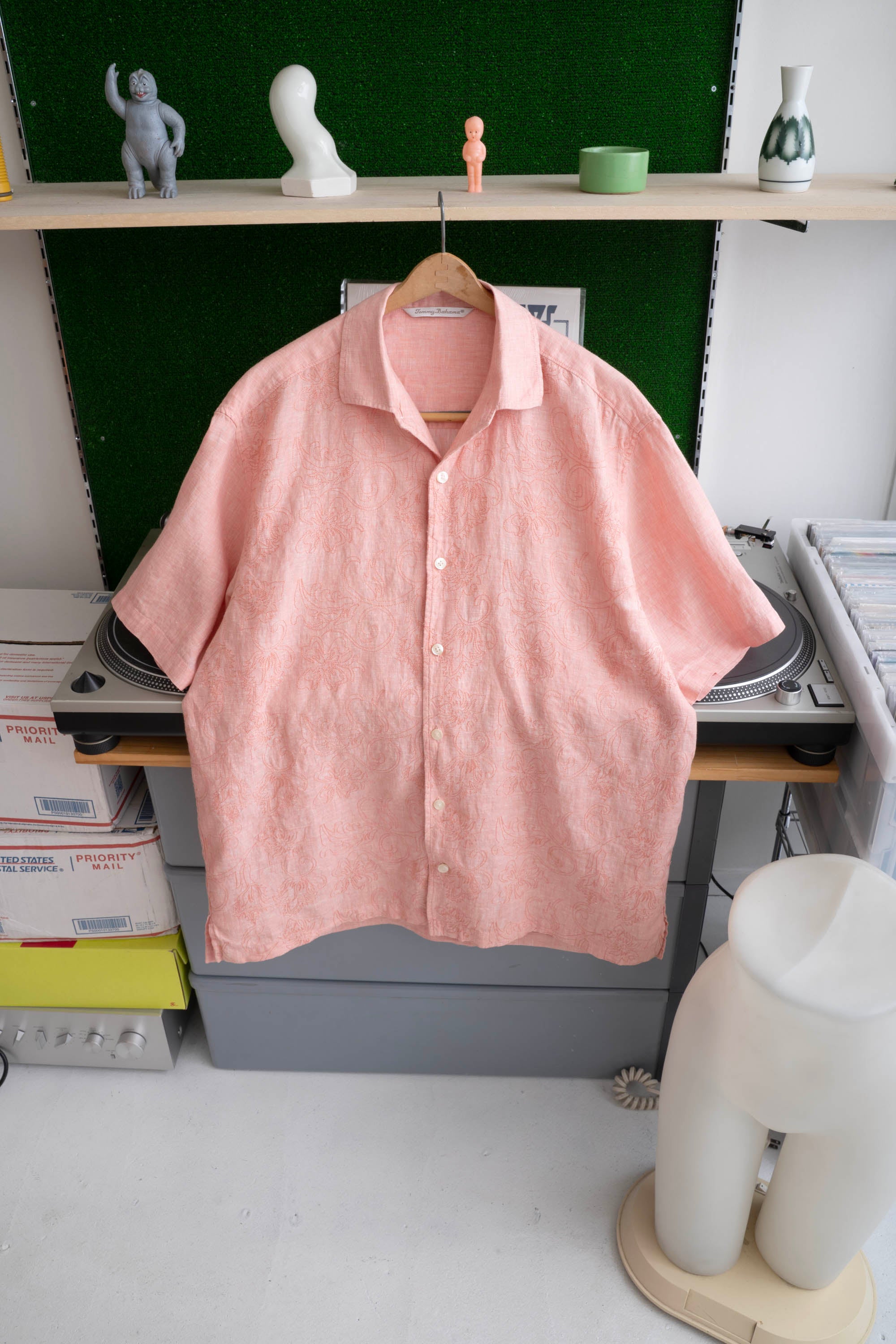 90S TOMMY BAHAMA FLOWER EMBROIDERED LINEN SHIRTS