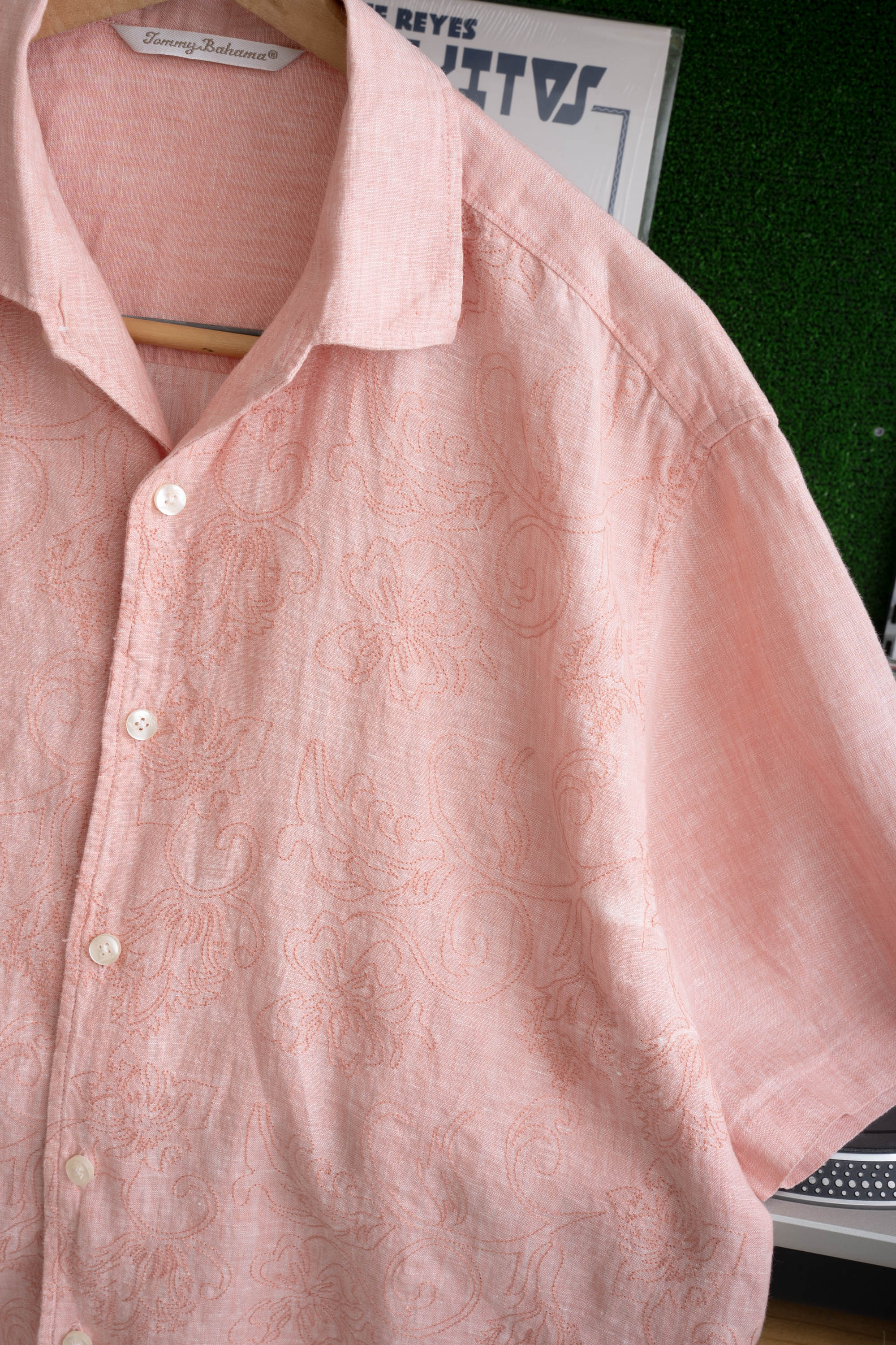90S TOMMY BAHAMA FLOWER EMBROIDERED LINEN SHIRTS