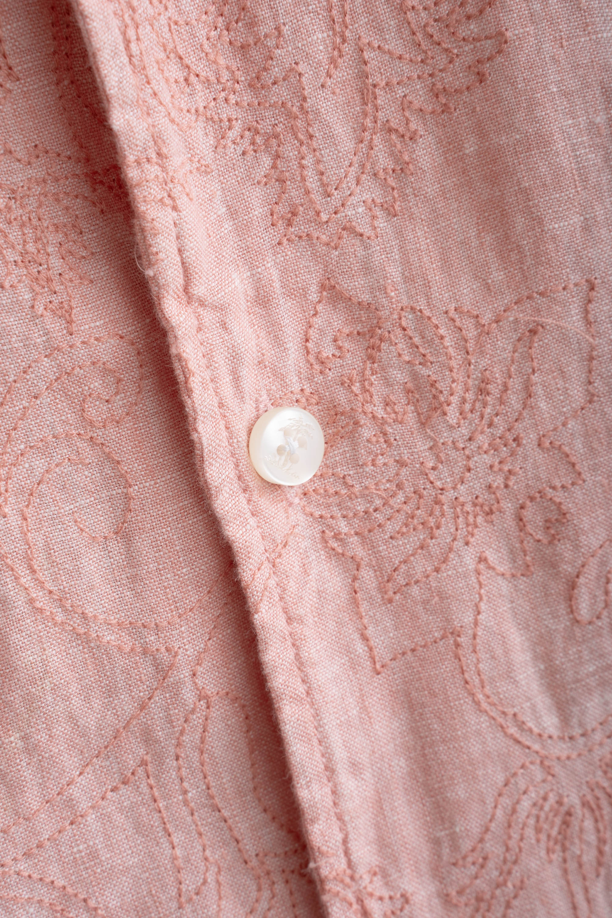 90S TOMMY BAHAMA FLOWER EMBROIDERED LINEN SHIRTS