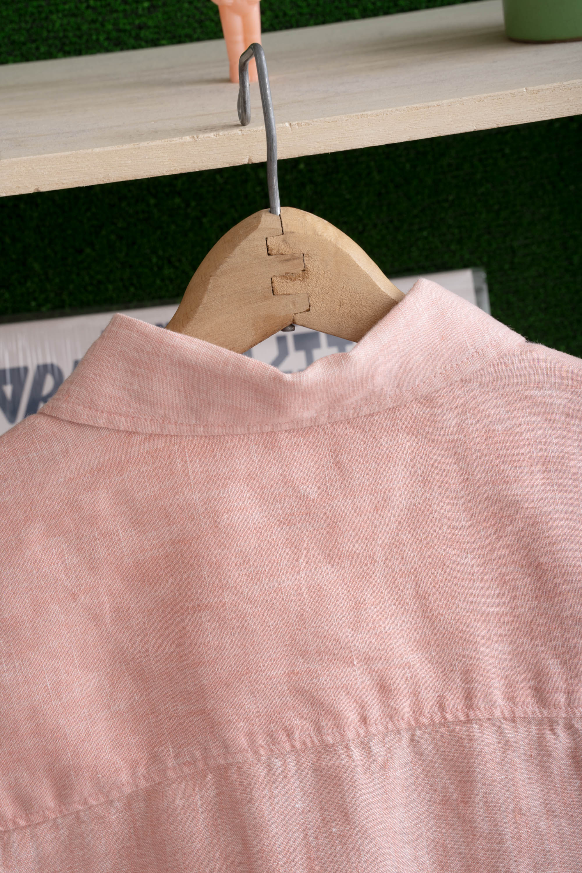 90S TOMMY BAHAMA FLOWER EMBROIDERED LINEN SHIRTS