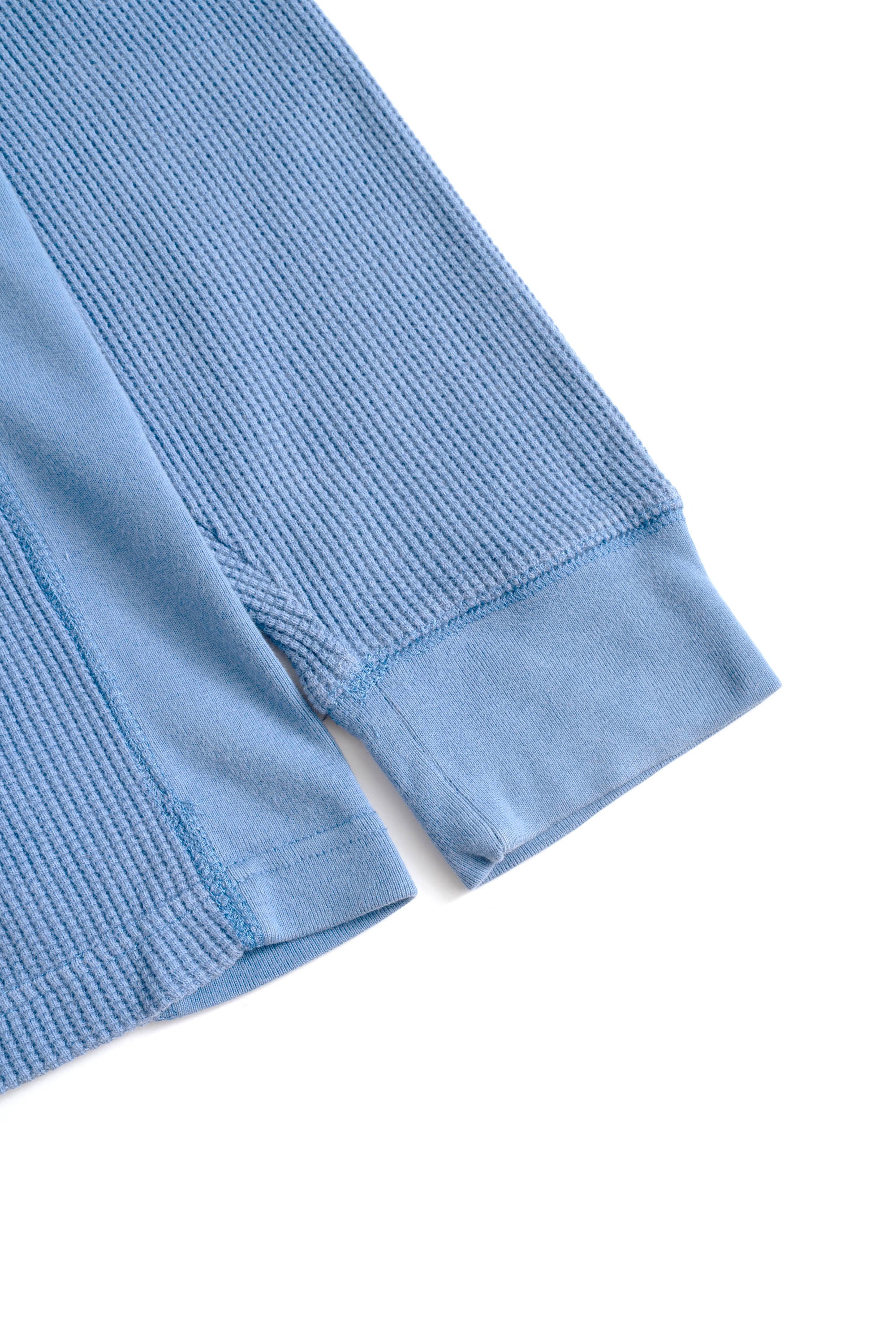 00S GAP THEMAL PULLOVER