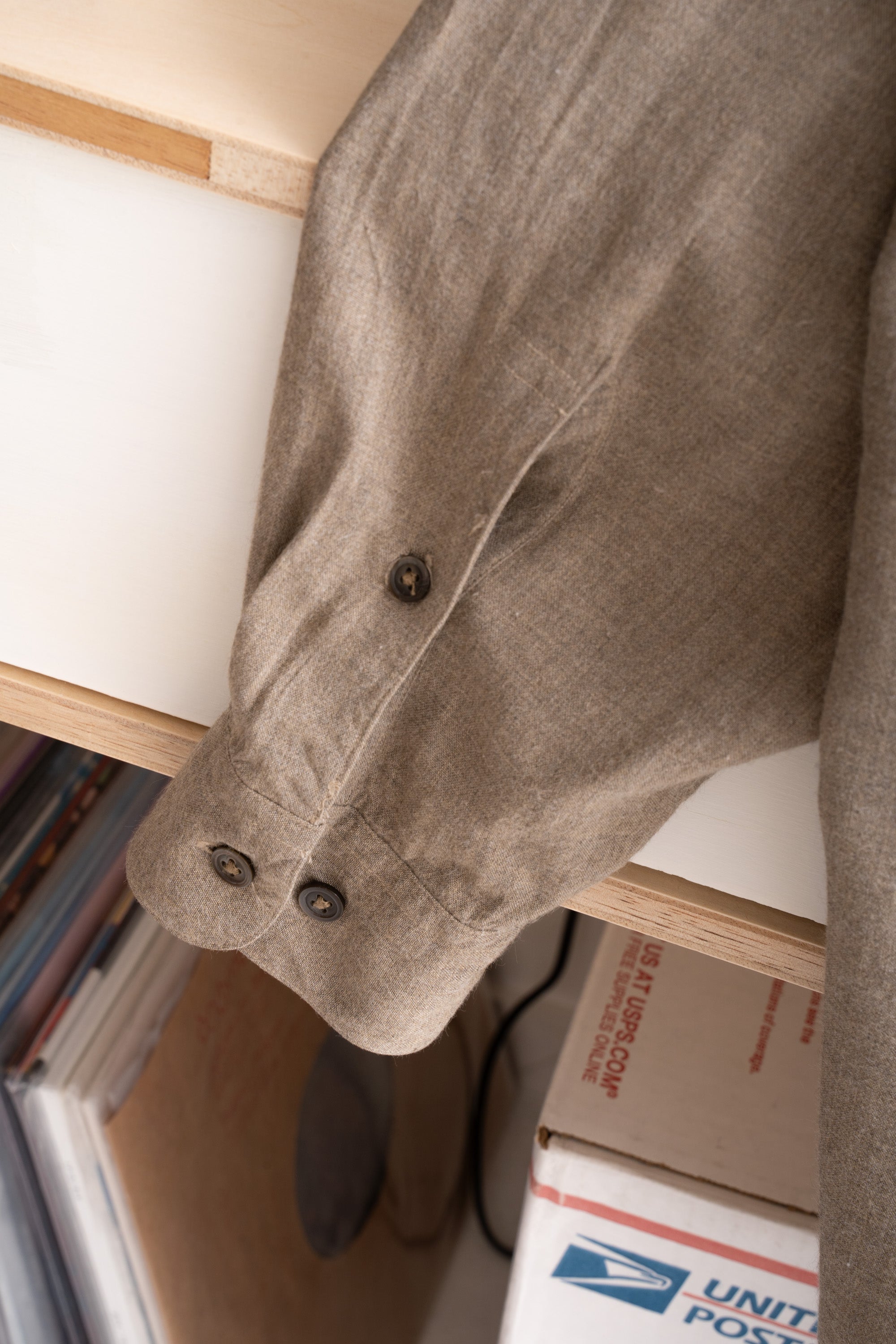 90~00S PERRY ELLIS RAYON SHIRT