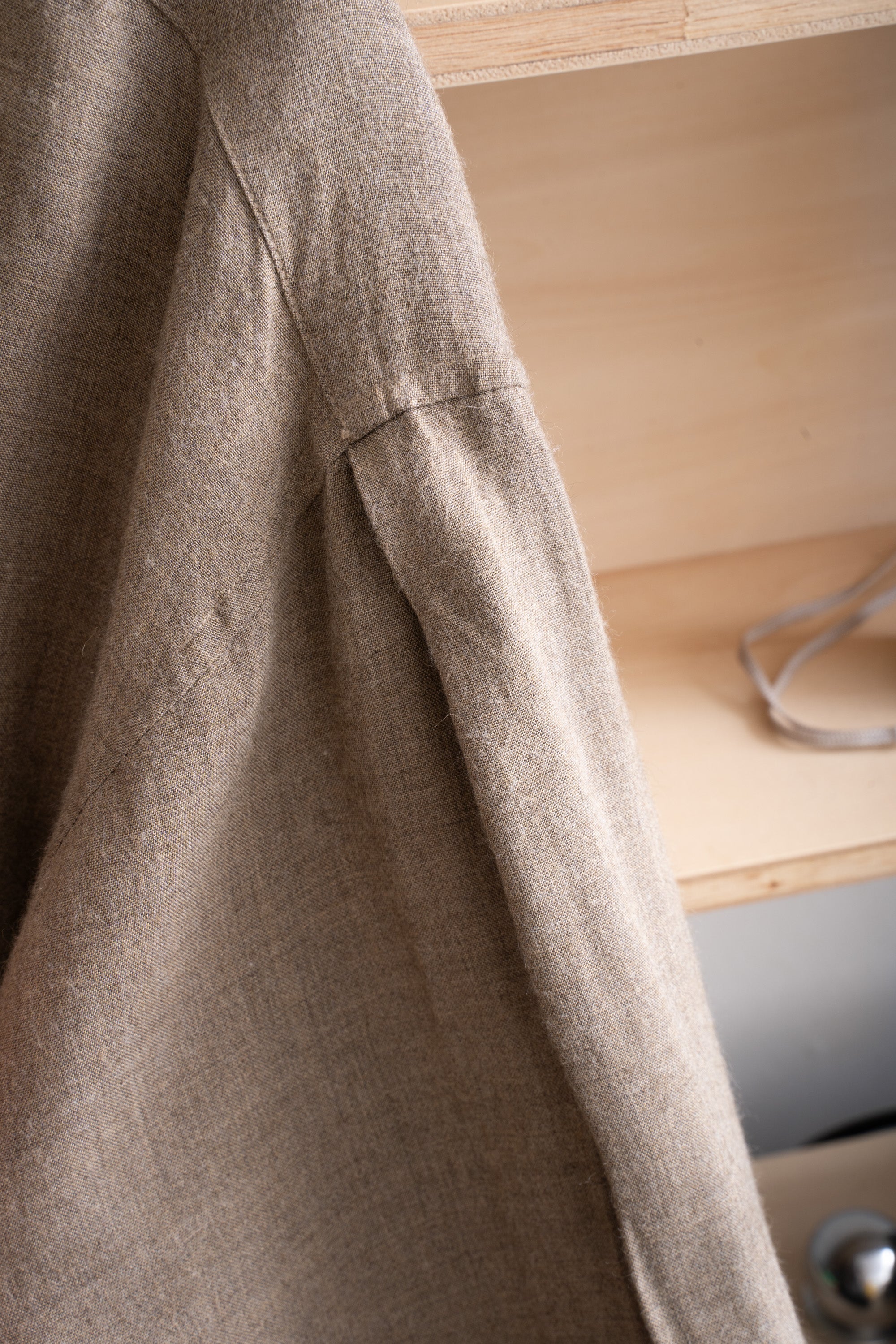 90~00S PERRY ELLIS RAYON SHIRT