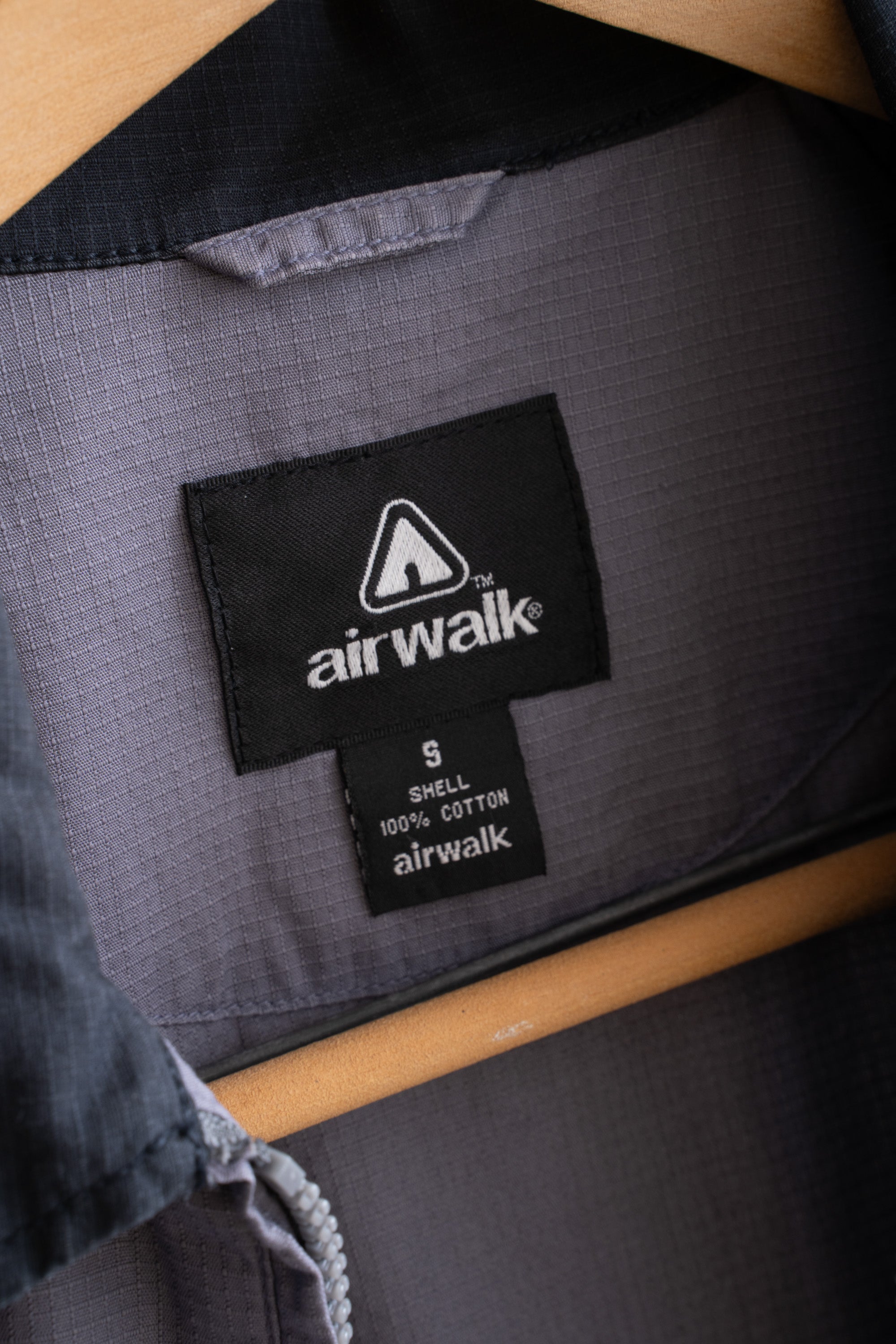 00S AIR WALK ZIP-UP SHIRT
