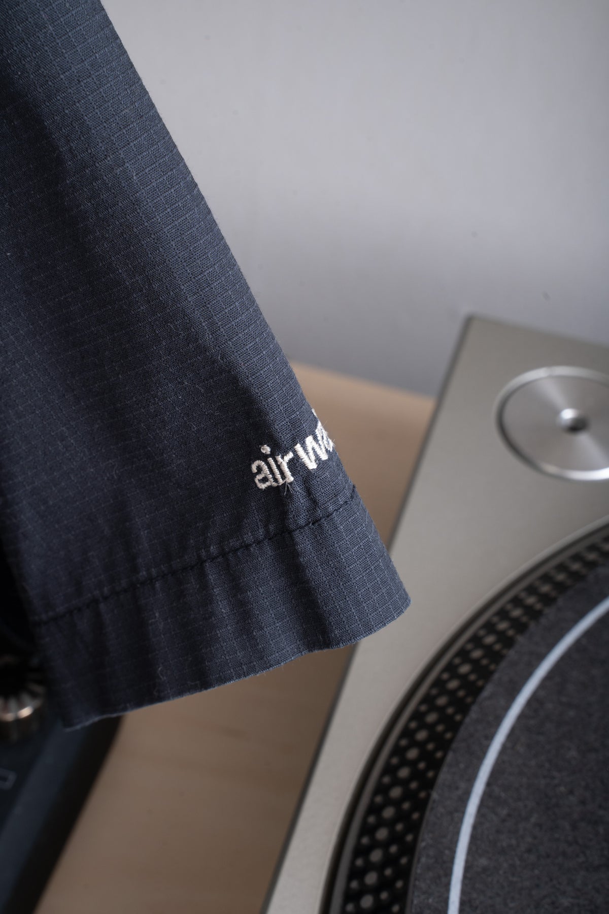 00S AIR WALK ZIP-UP SHIRT