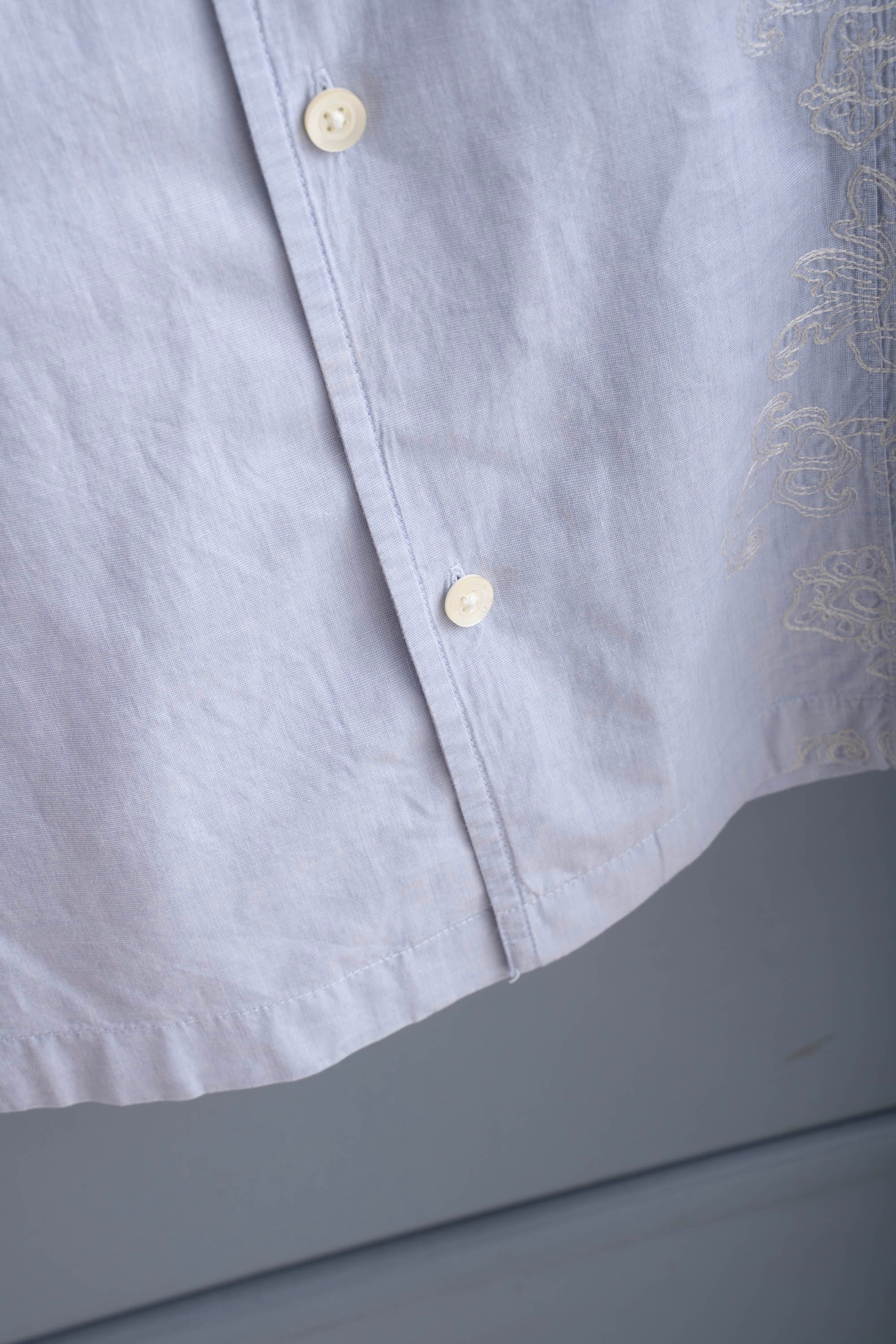 00~10S BANANA REPUBLIC FLOWER EMBROIDERED SHIRTS