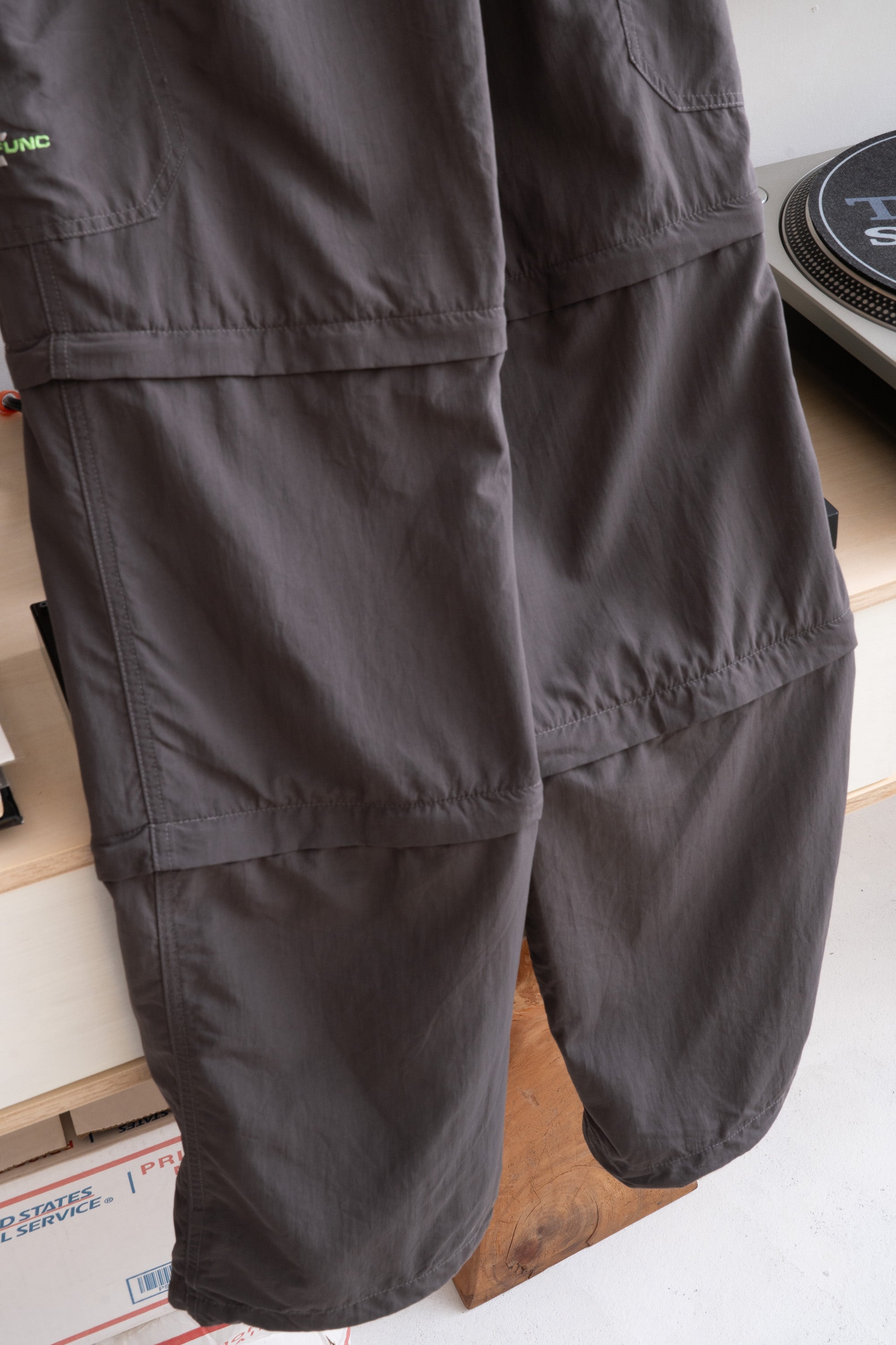 00S OCK CONVERTIBLE PANTS