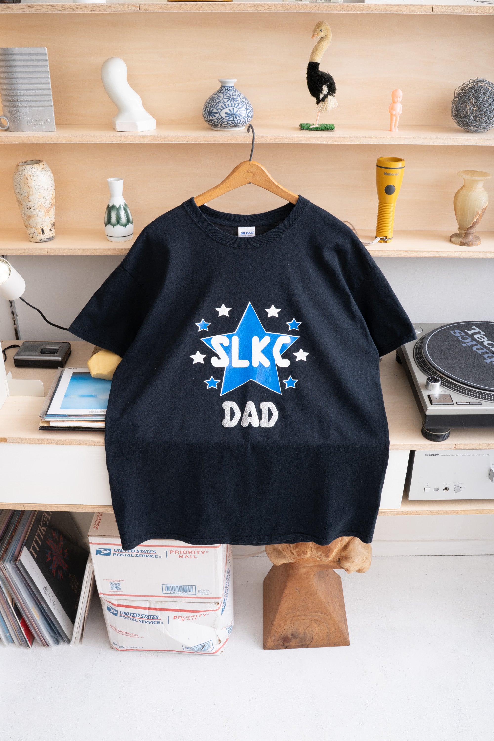 00~10S GILDAN GLITTER PRINT T-SHIRT