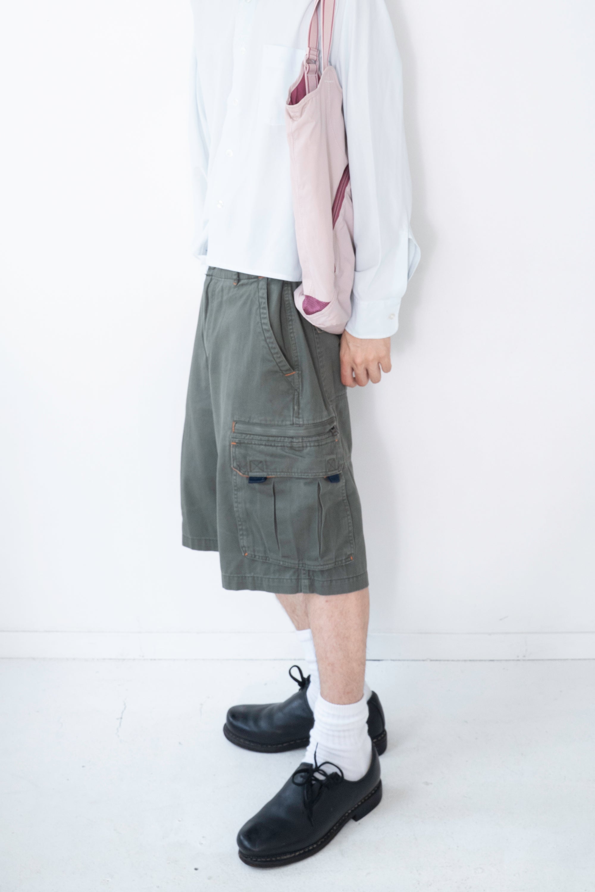 00S NO BOUNDARIES CARGO SHORTS