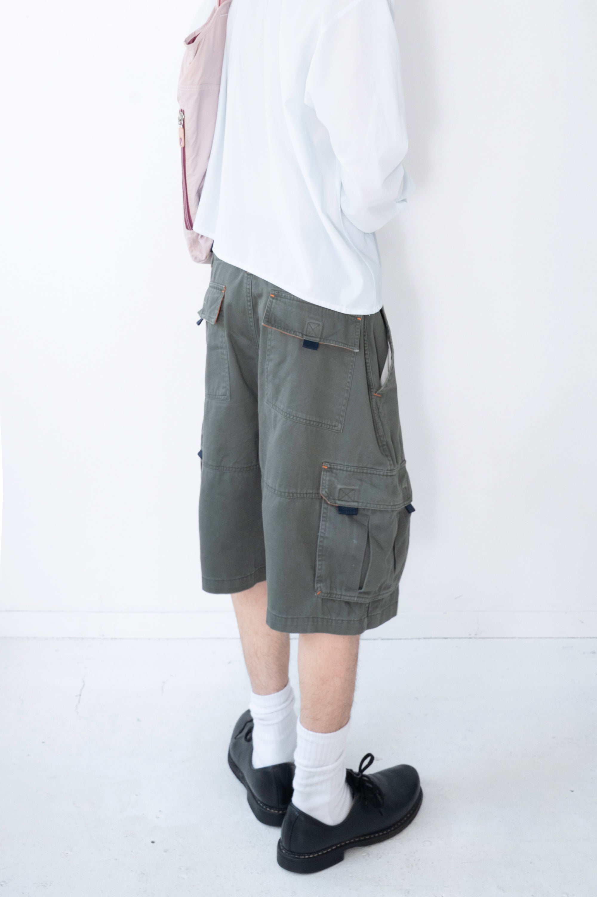00S NO BOUNDARIES CARGO SHORTS