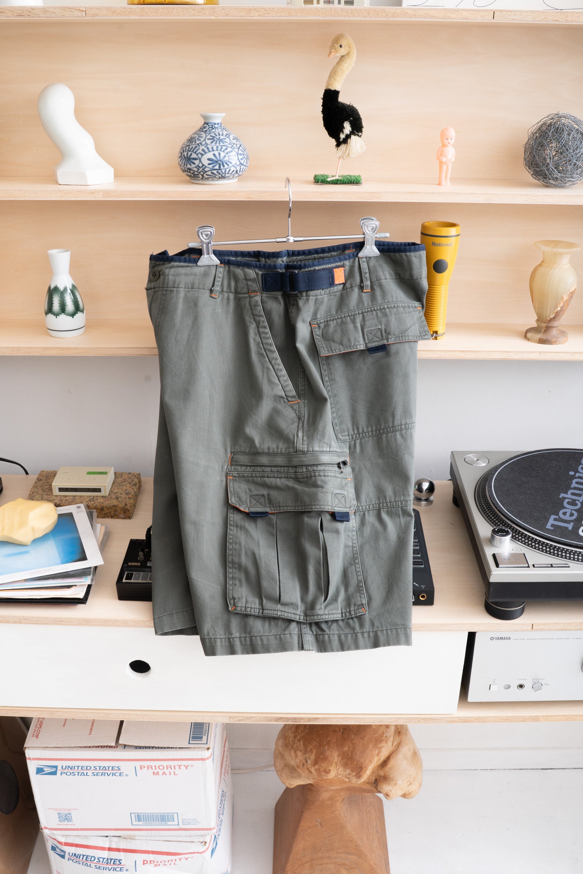 00S NO BOUNDARIES CARGO SHORTS