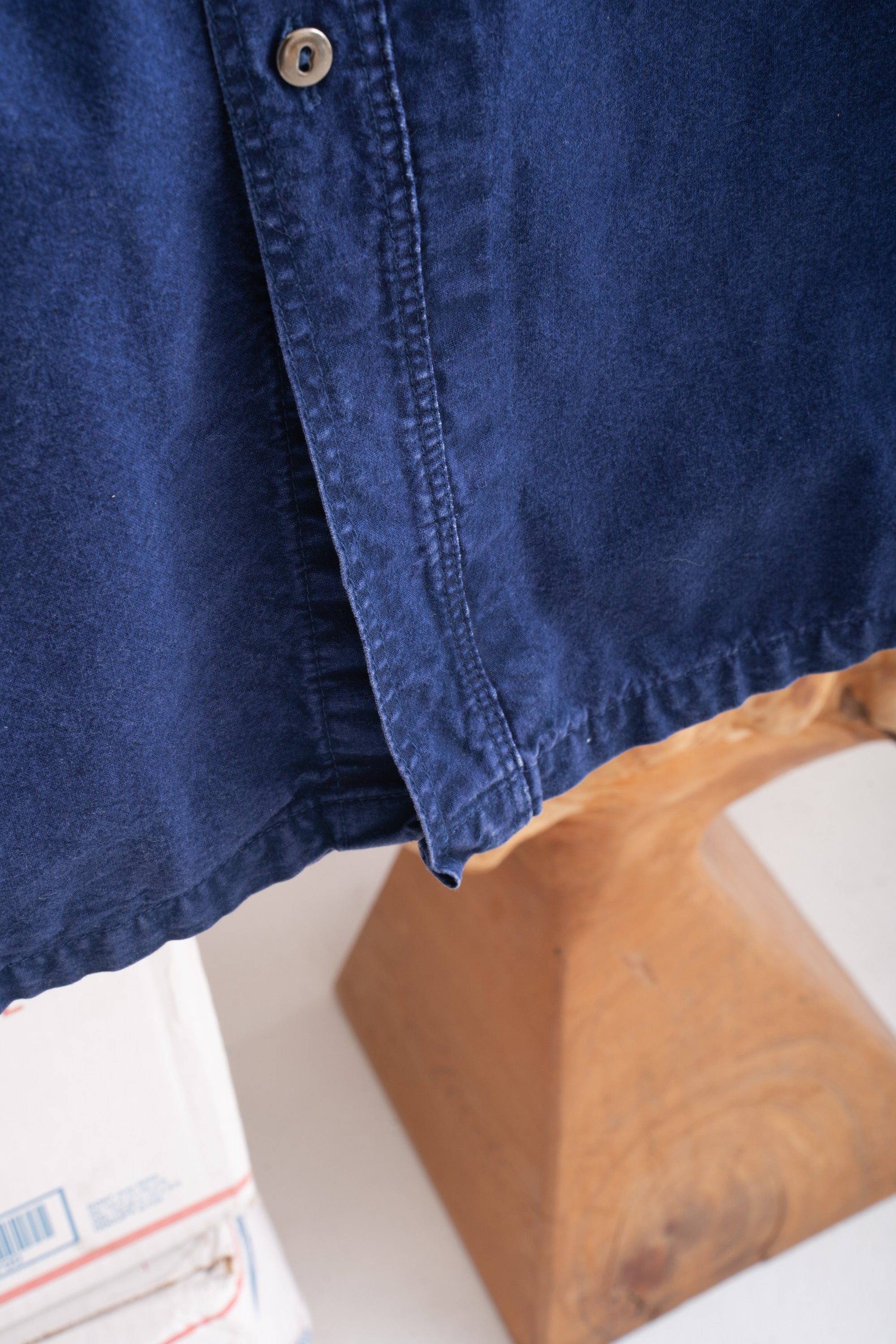 UNKNOWN BRAND INDIGO-DYED SHIRT
