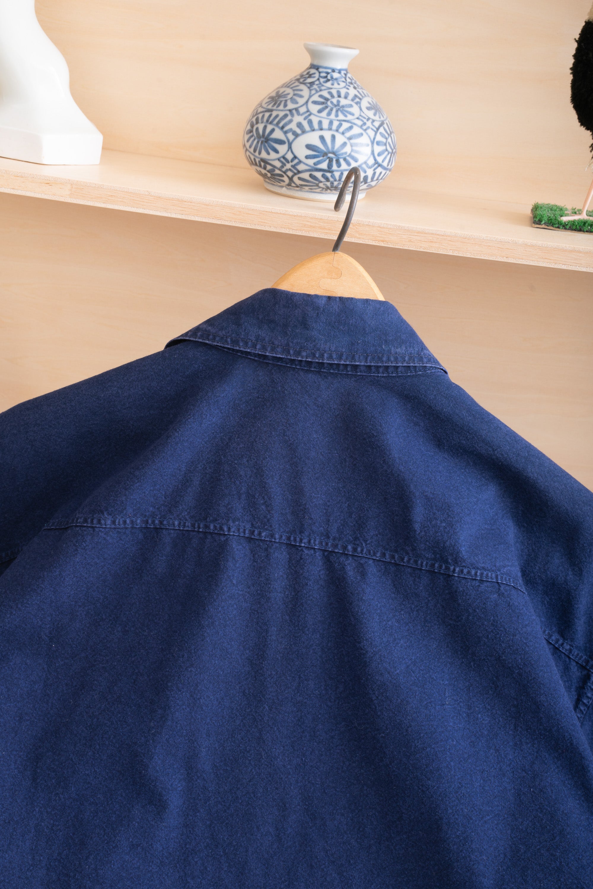 UNKNOWN BRAND INDIGO-DYED SHIRT