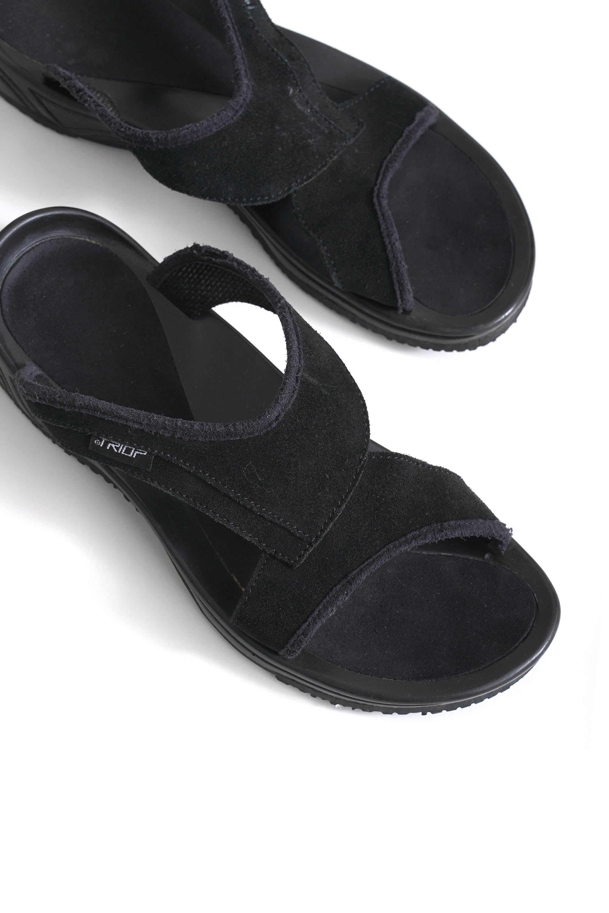 TRIOP FAKE LEATHER SANDAL