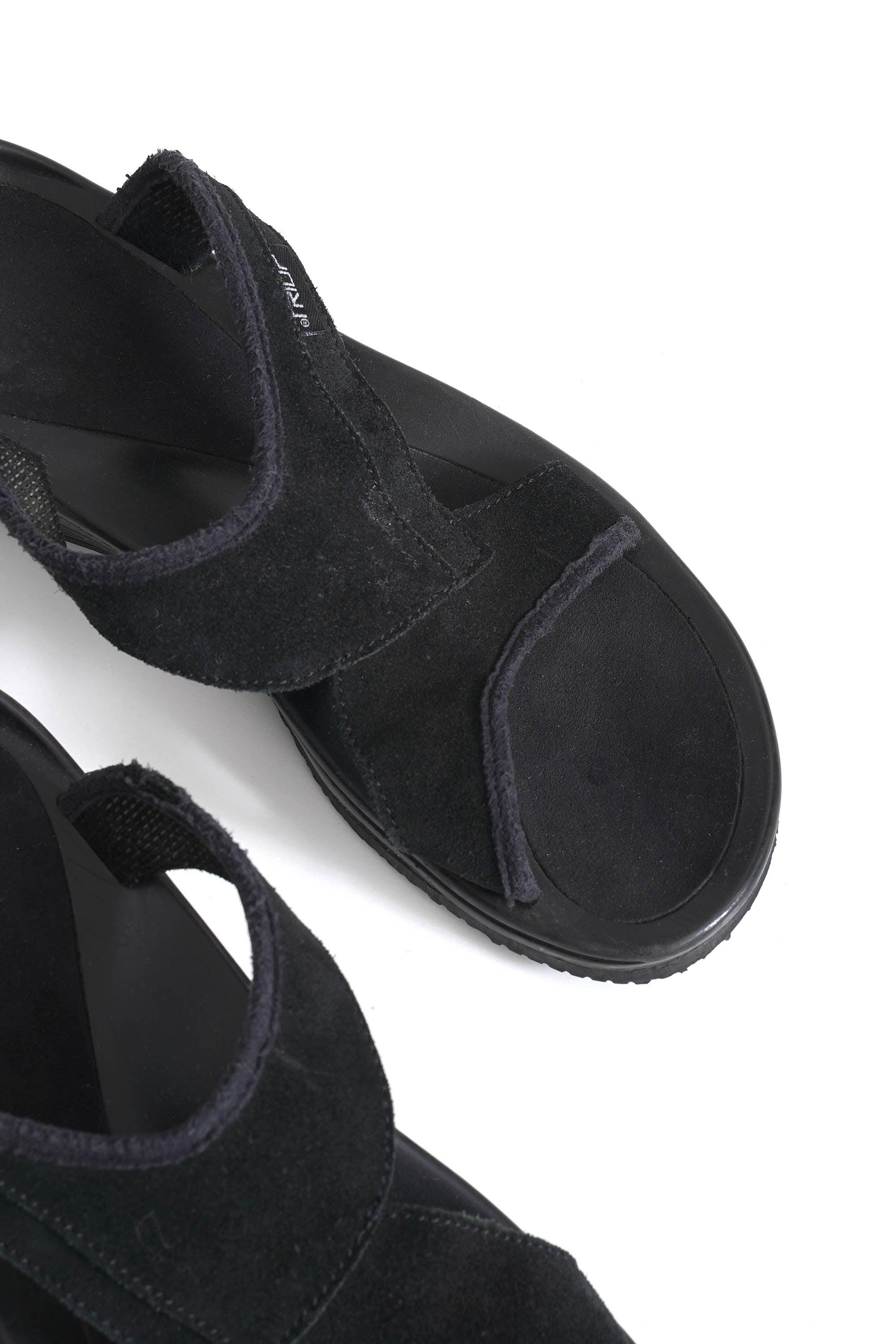 TRIOP FAKE LEATHER SANDAL
