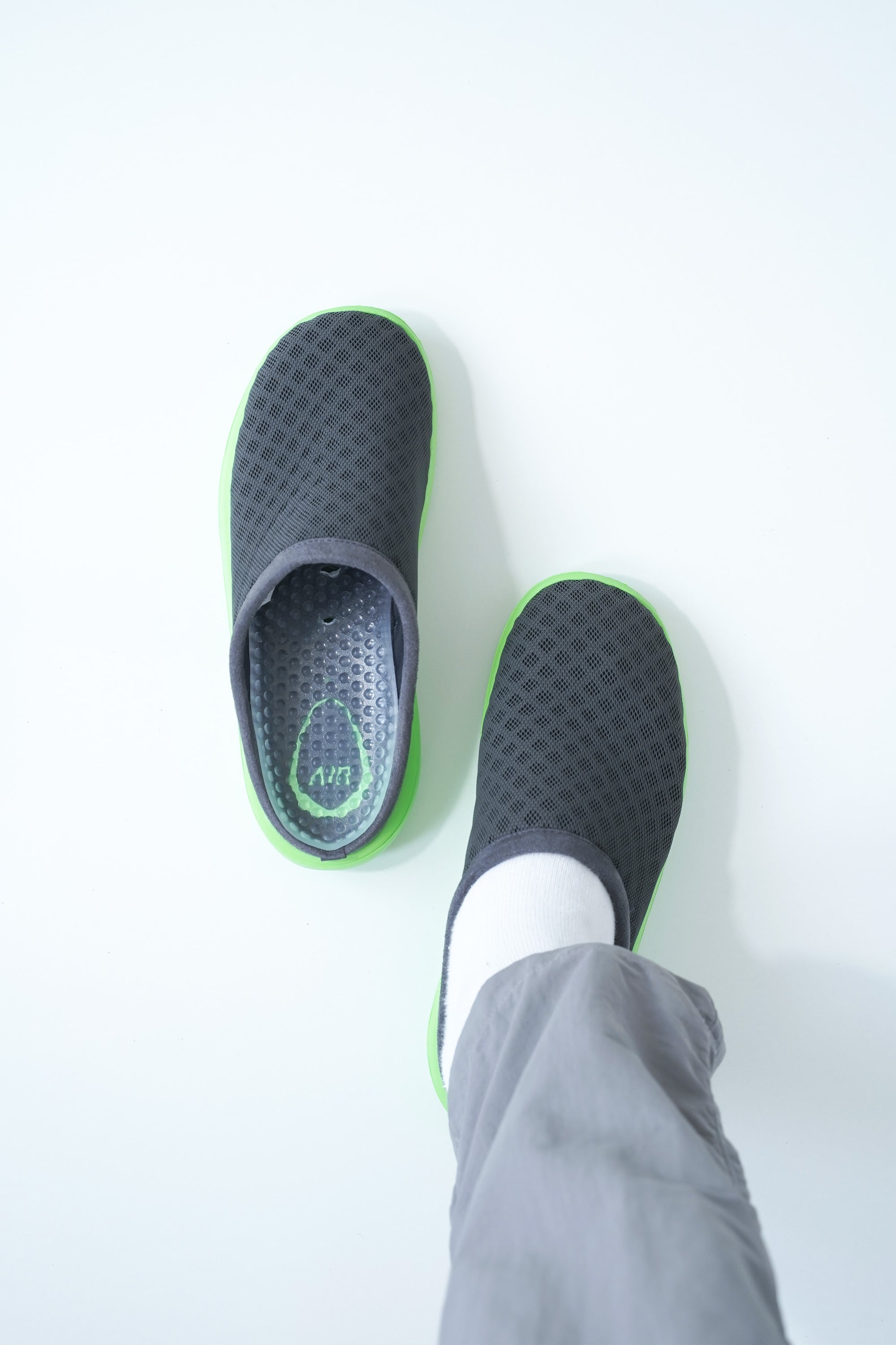 10S NIKE REJUVEN8 SANDAL (DEADSTOCK)