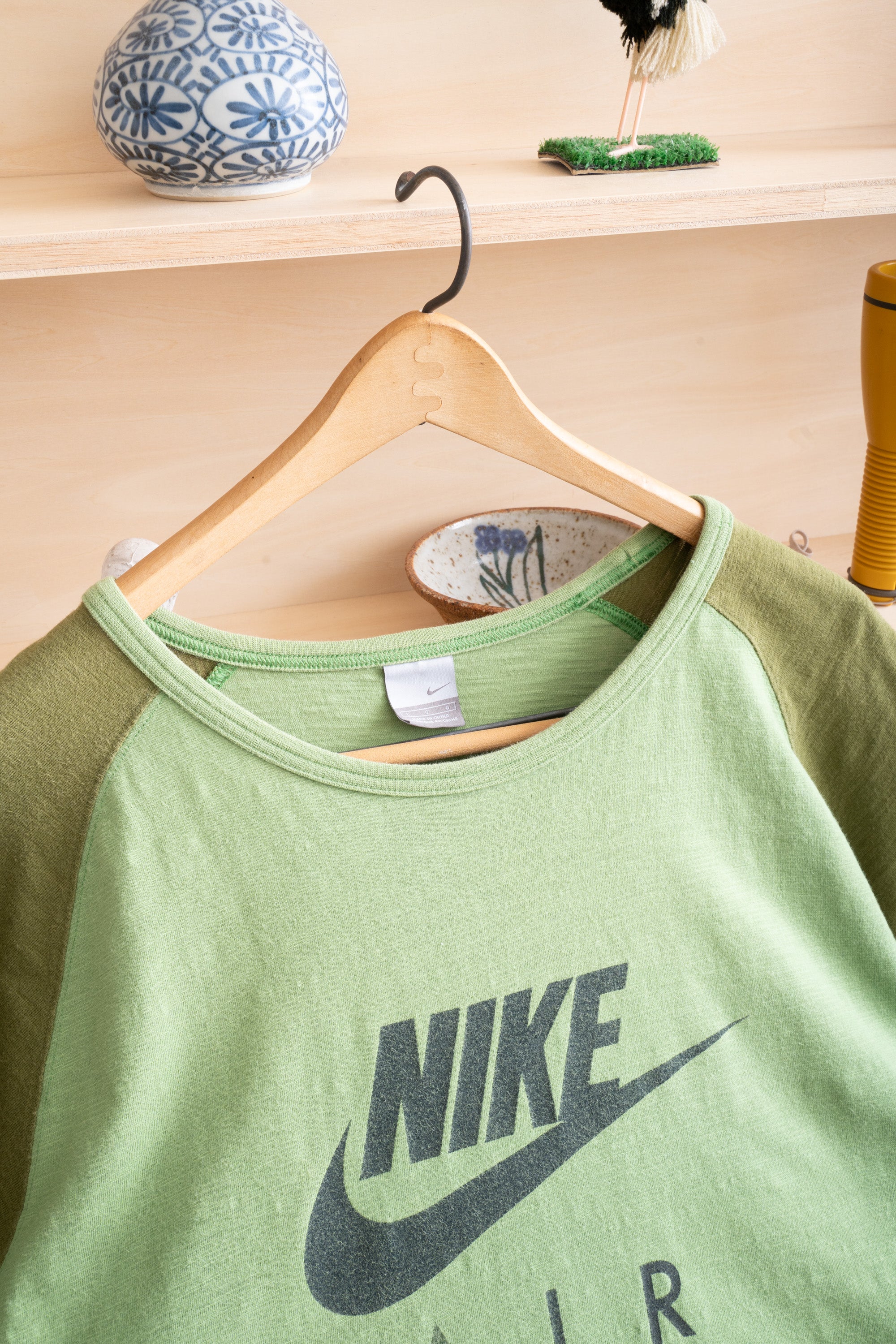 00S NIKE RAGLAN T-SHIRT
