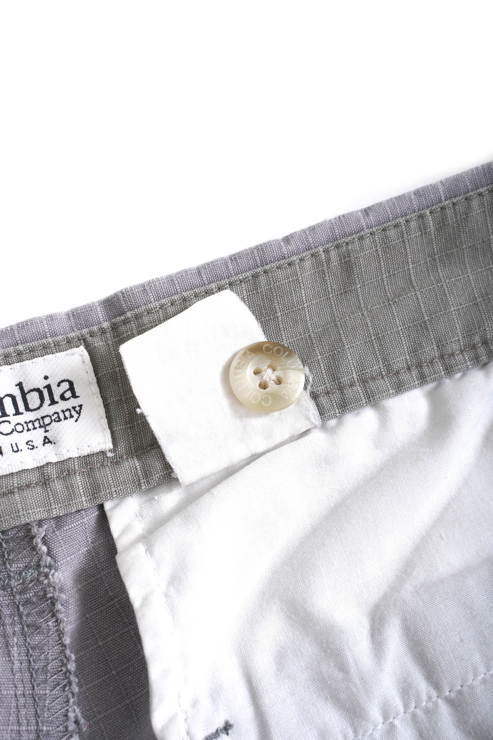 90~00S COLUMBIA HALF PANTS