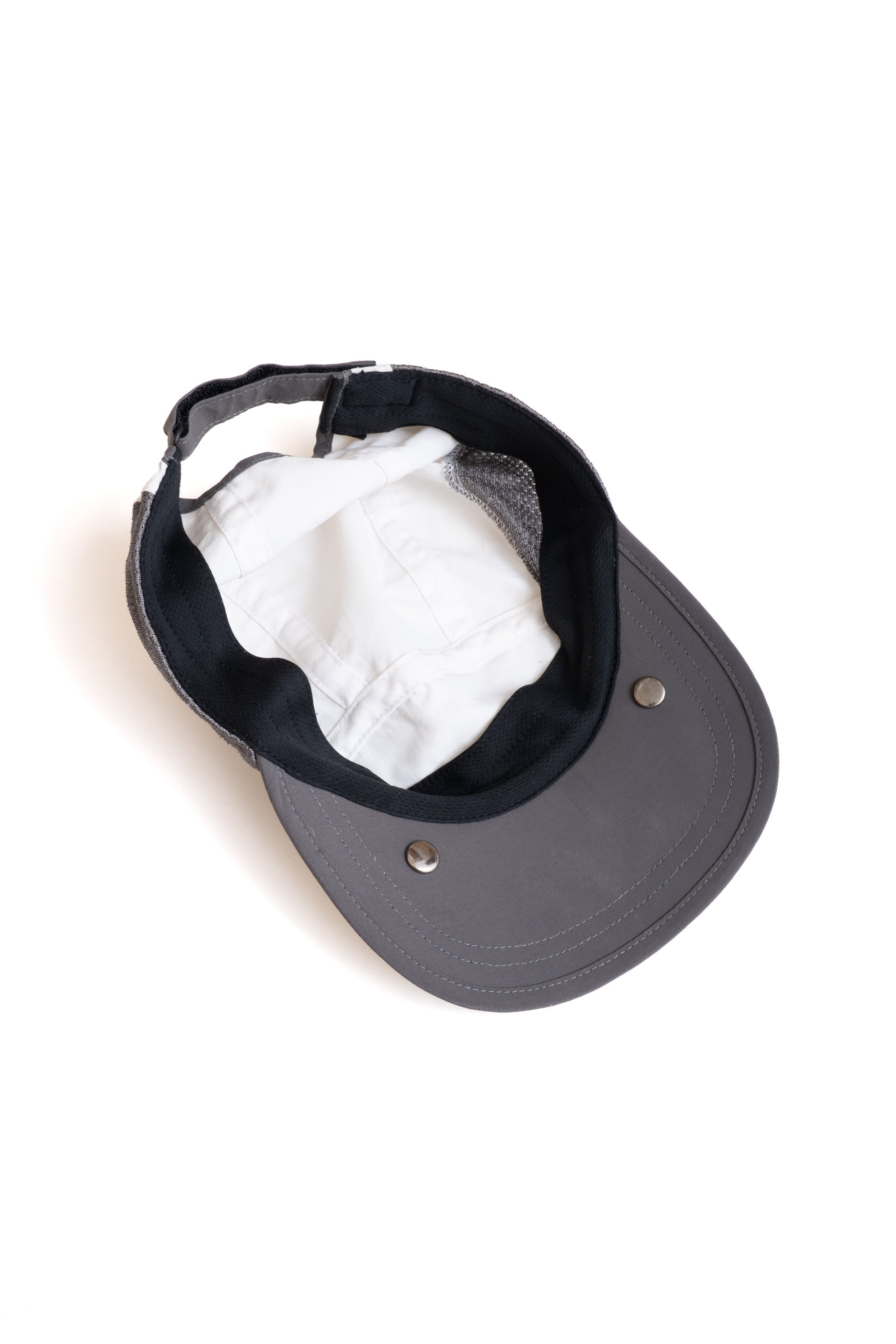 00~10S OUTDOOR RESEARCH SUN RUNNER CAP