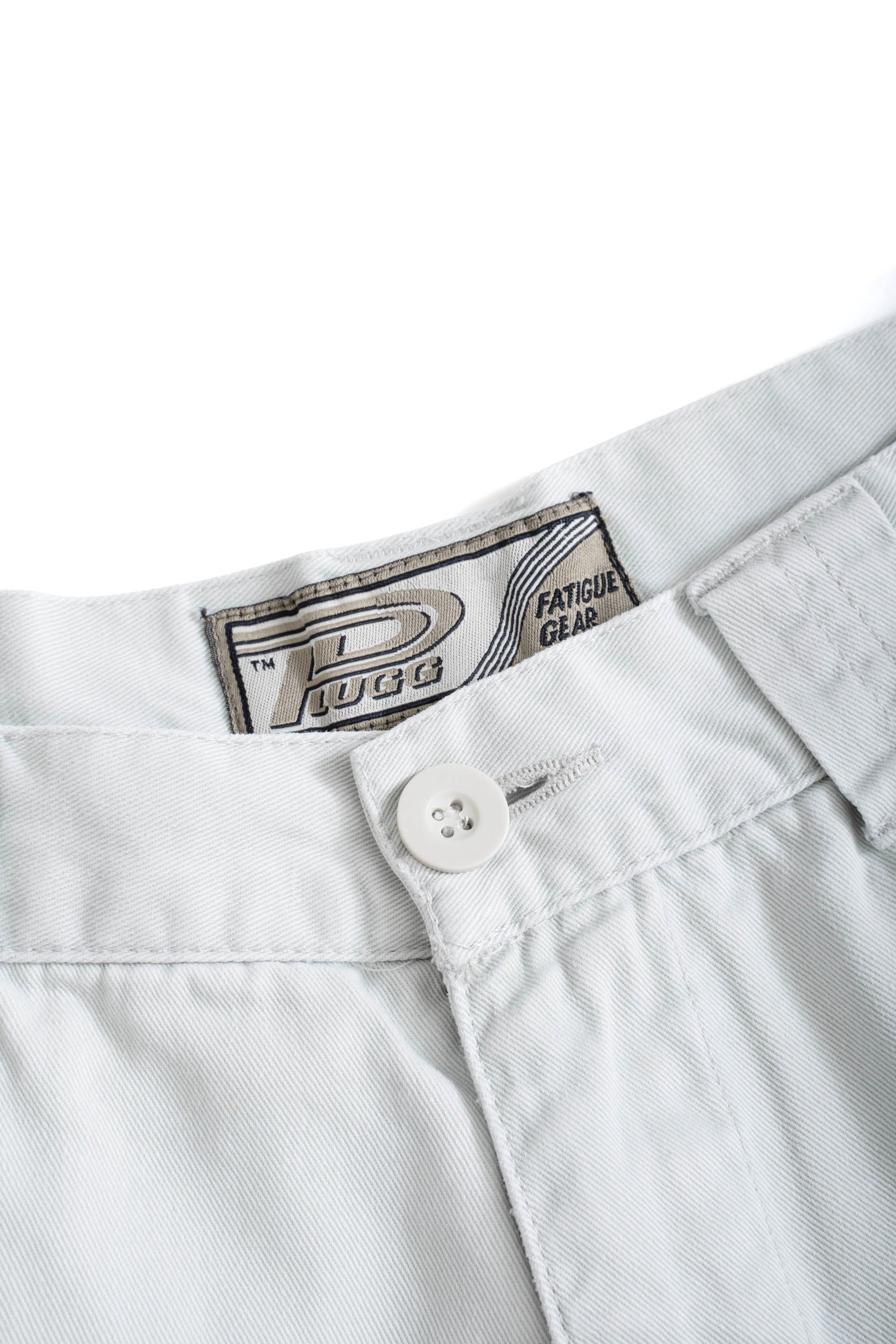 90S PLUGG CARGO SHORTS