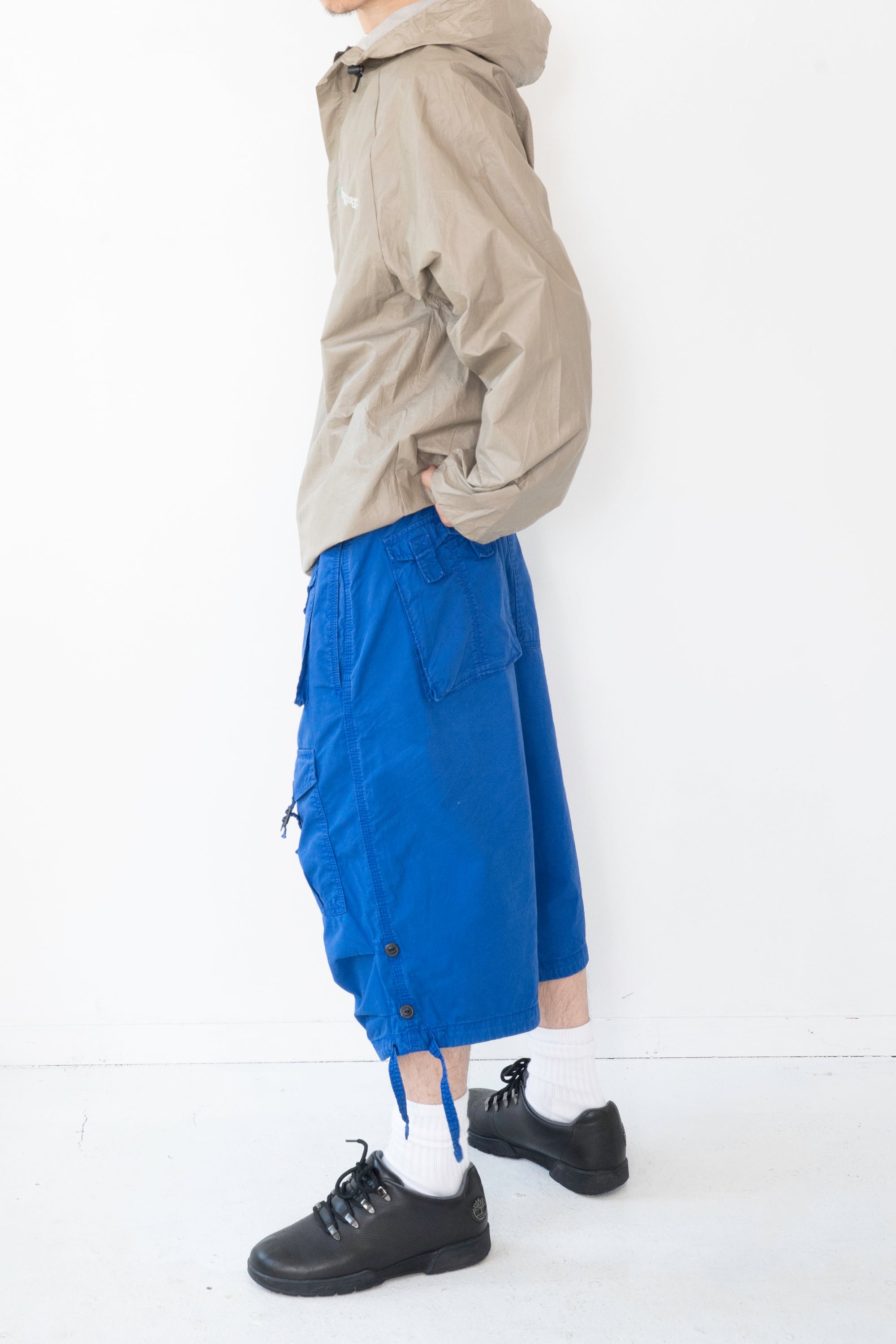 00S SEAN JOHN MULTI POCKET SHORTS